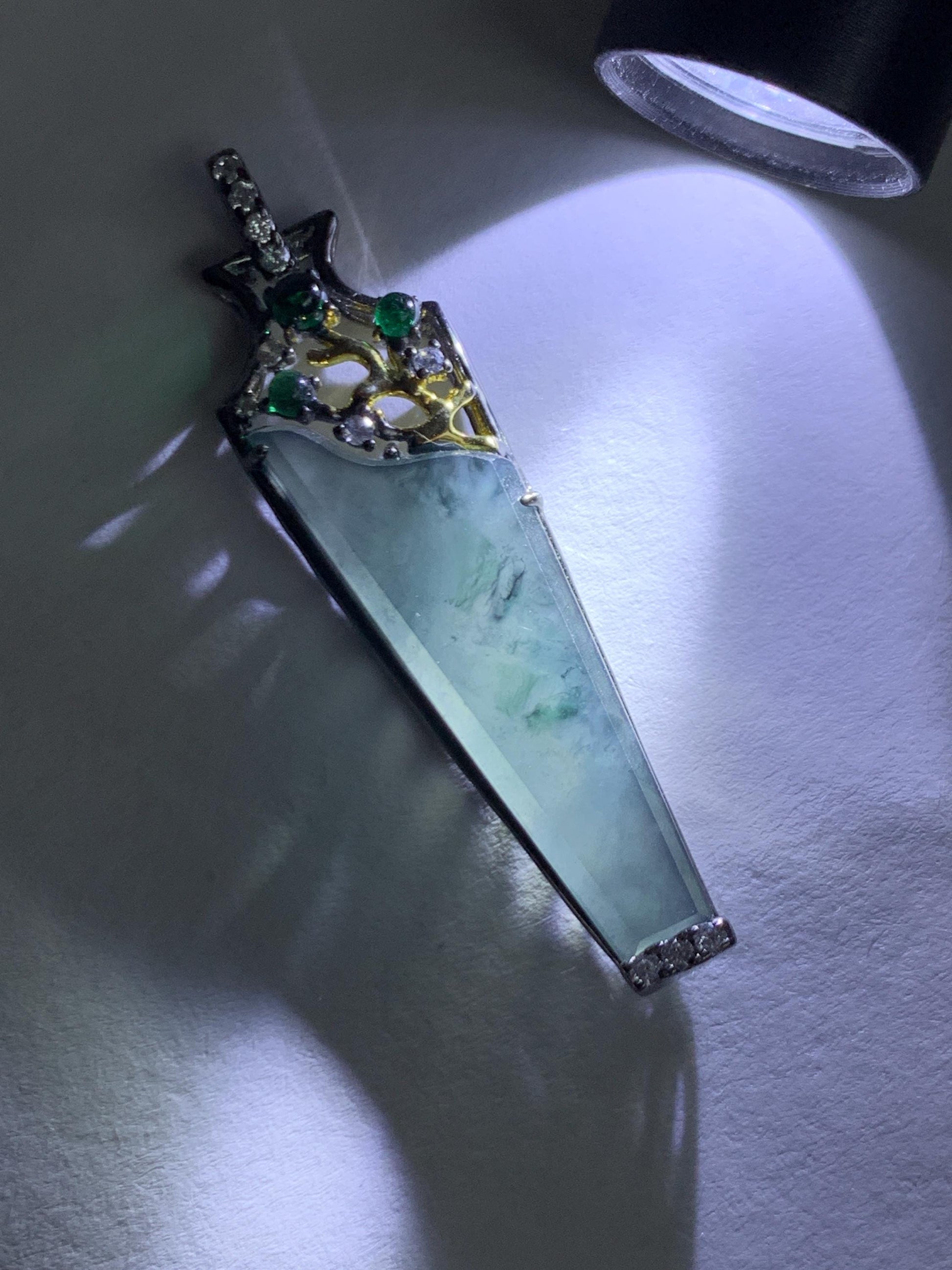 Certified Natural Grade A Guatemalan Icy Highly Translucent Wuji Jade Jadeite Wu Shi Pai Vase Pendant Sterling Silver 天然冰胶危乌鸡翡翠无事牌镶嵌花瓶吊坠 272