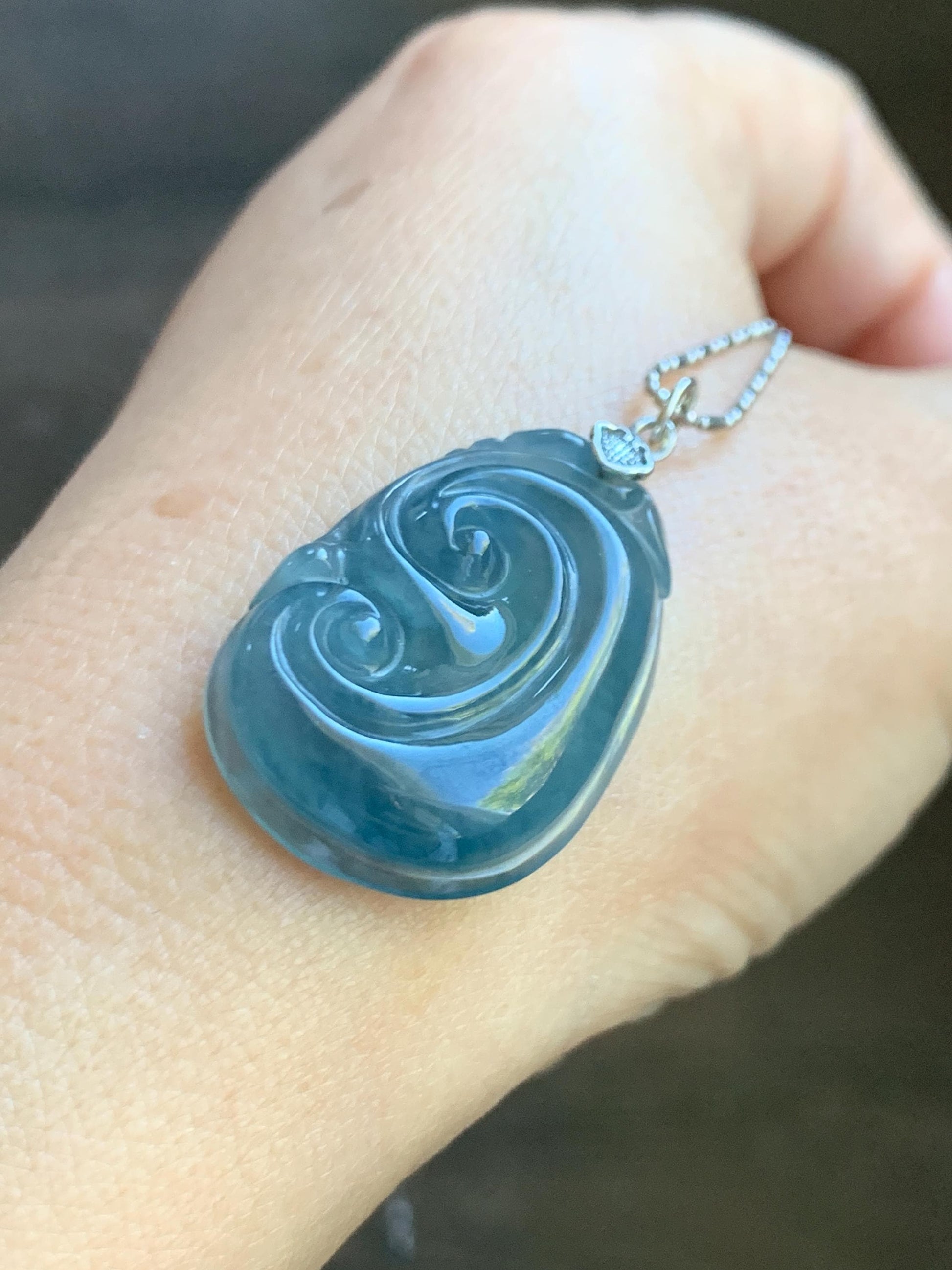 Natural Grade A Guatemalan Icy Highly Translucent Gelatinous Aegean Blue Jade Jadeite Ruyi Pendant Sterling Silver 天然冰胶危蓝紫翡翠如意吊坠 NJL330A