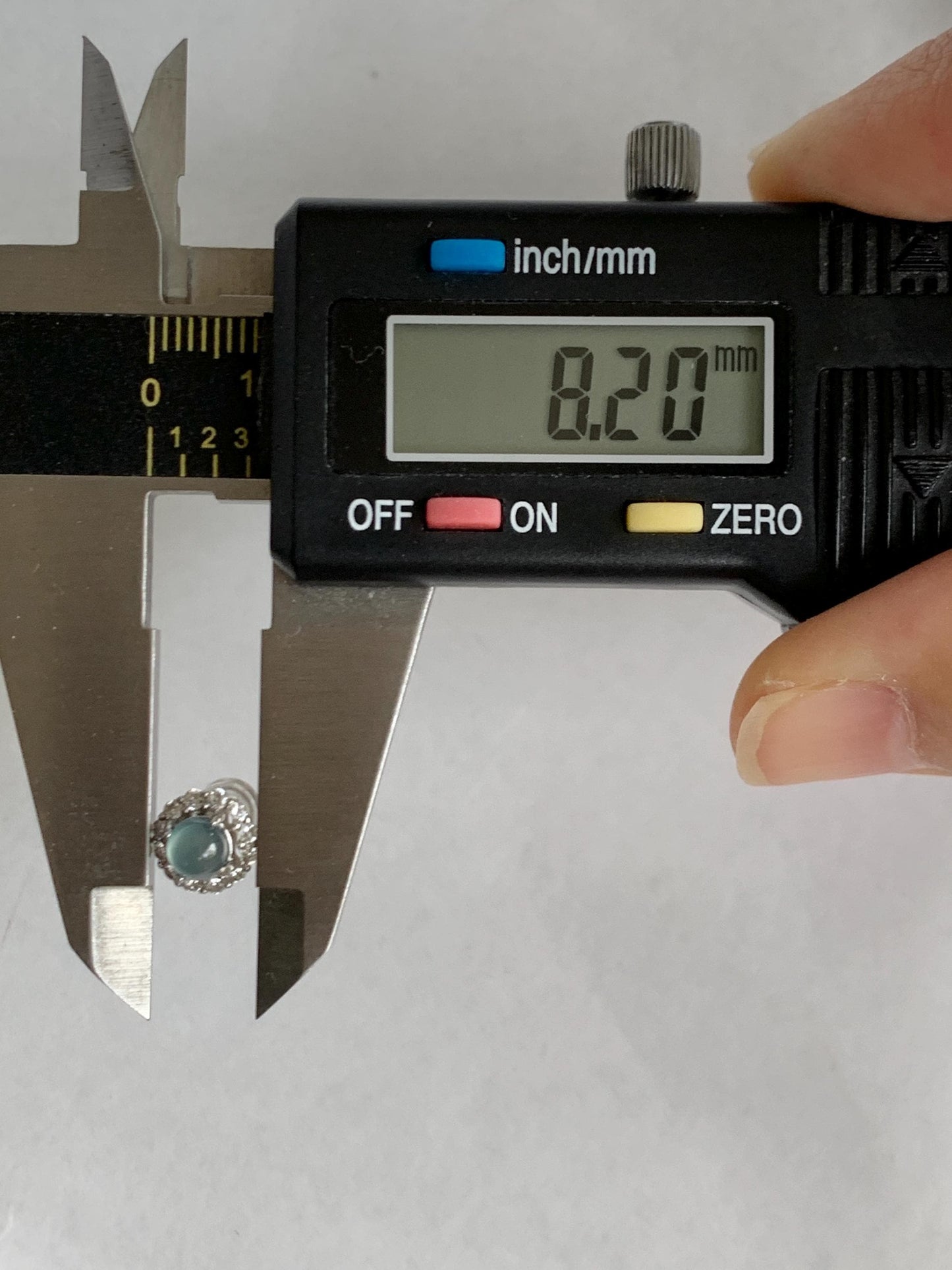 Natural grade A Guatemalan Icy Highly Translucent Light Teal Blue Jade Jadeite Halo Style Stud Earrings Sterling Silver 天然冰危蓝翡翠银镶耳钉 XLE66