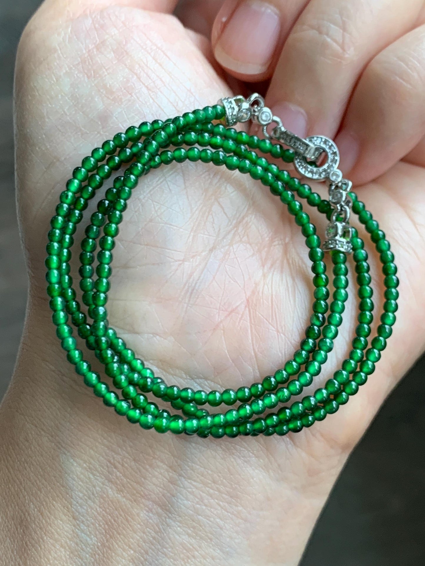 Natural Grade A Guatemalan Icy Translucent Vibrant Green Jade Jadeite Petite Beads Beaded Necklace 2.4mm 21.5" 7g 天然冰危绿翡翠小圆珠项链 XWL272