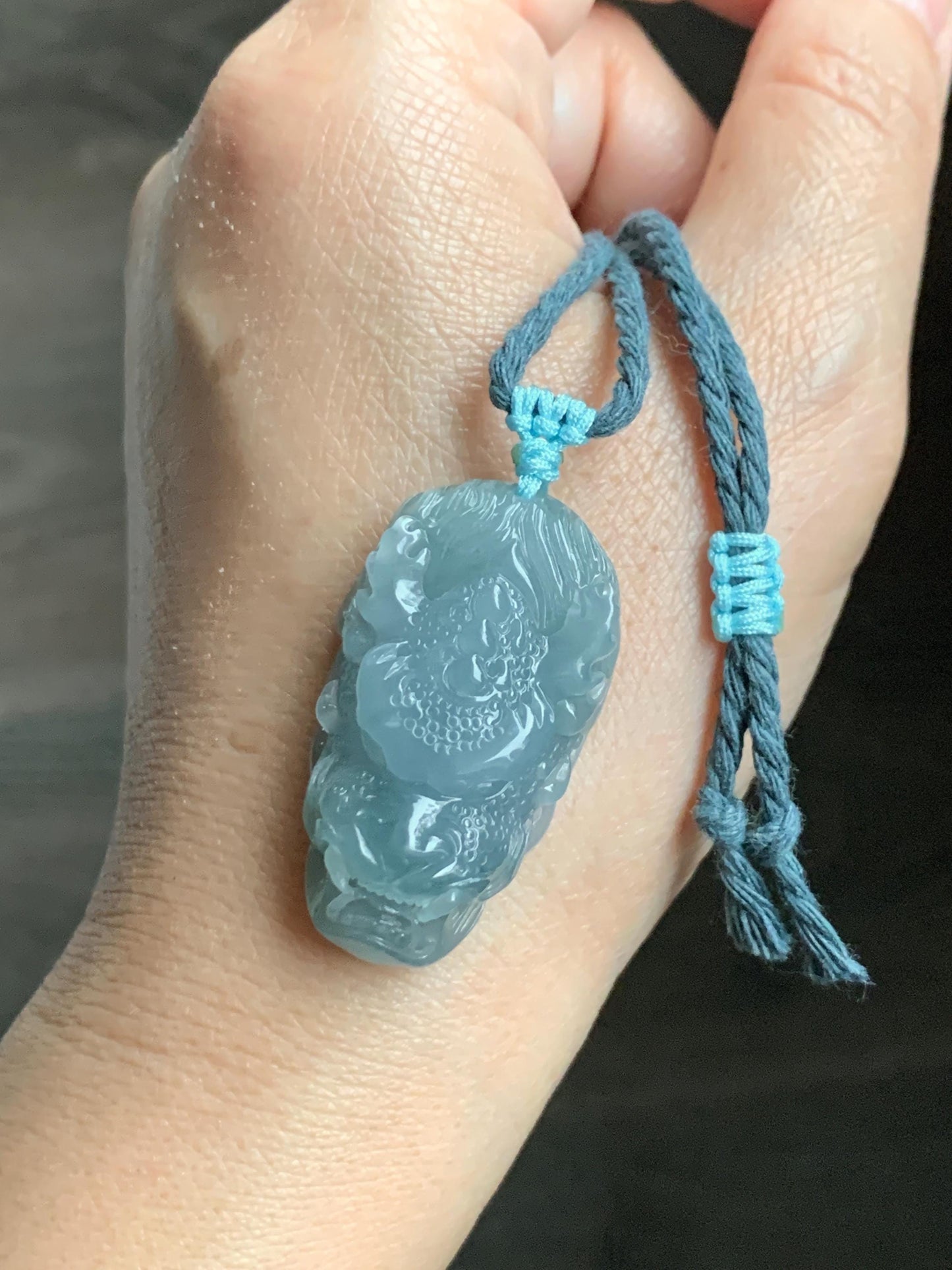 Natural Grade A Guatemalan Icy Translucent Light Dusty Blue Jade Jadeite Carved Dragon Pendant Rope Necklace 26" 18g 天然冰危蓝翡翠精工龙头吾道吊坠 WLL440L