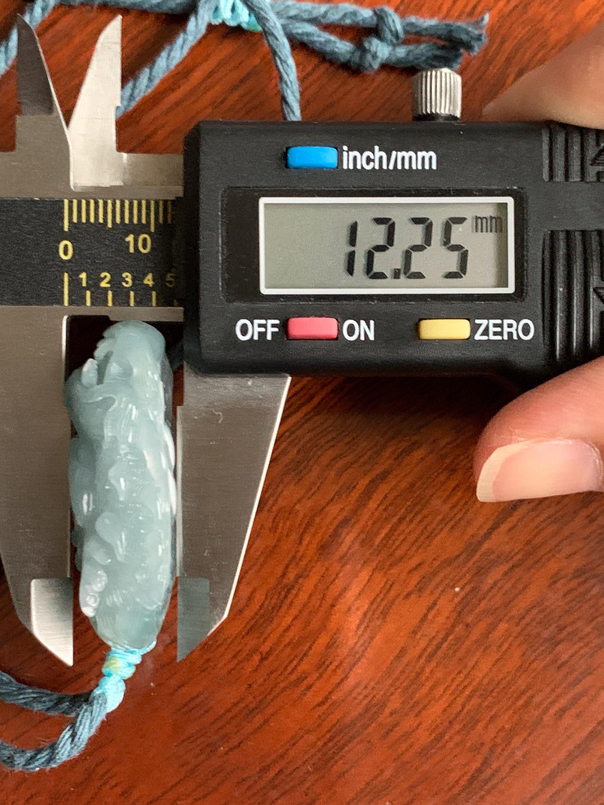 Natural Grade A Guatemalan Icy Translucent Light Dusty Blue Jade Jadeite Carved Dragon Pendant Rope Necklace 26" 18g 天然冰危蓝翡翠精工龙头吾道吊坠 WLL440L