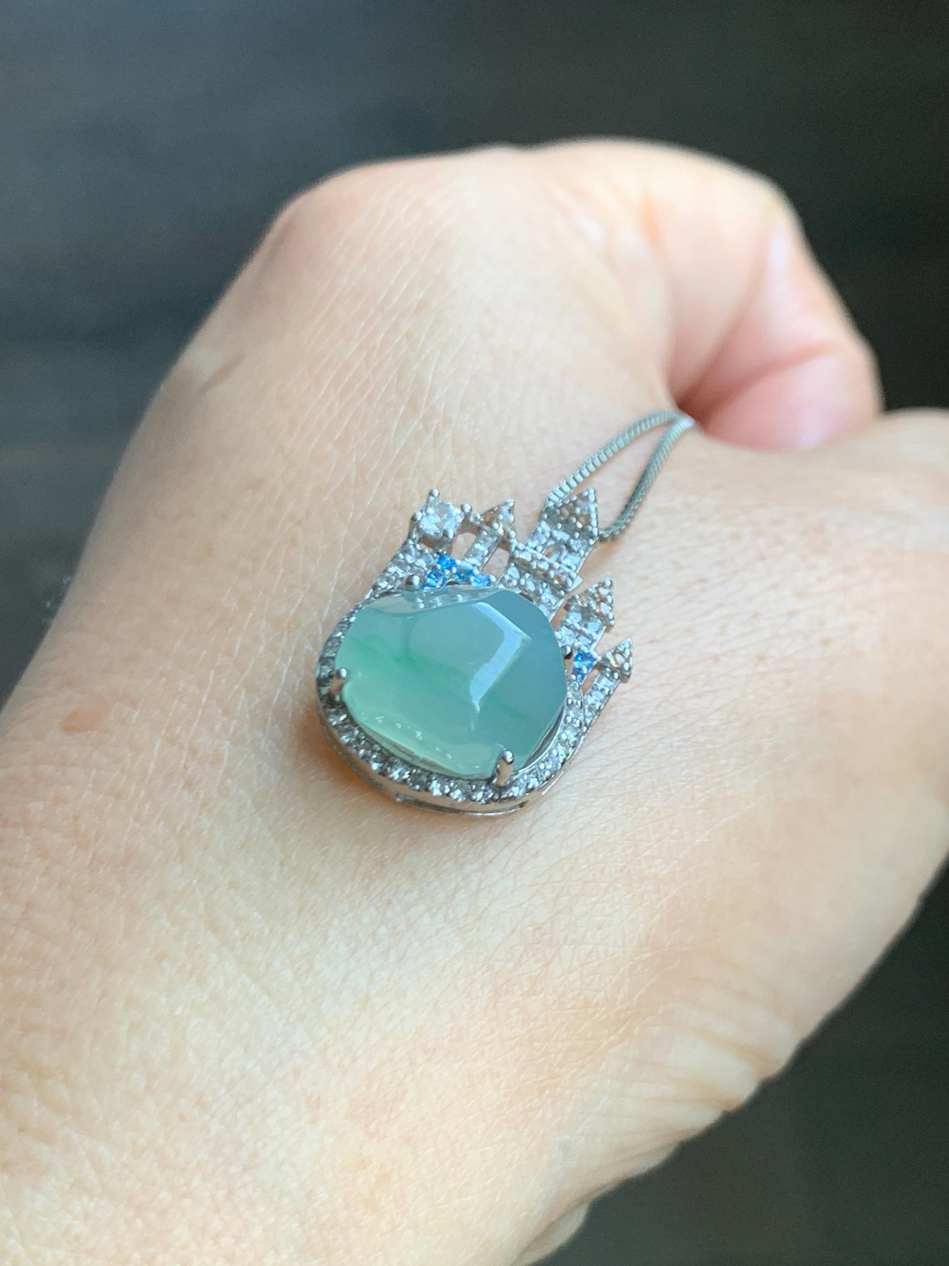 Natural Grade A Guatemalan Icy Translucent Pastel Green Marbled Faceted Jade Jadeite Castle Pendant Sterling Silver 天然冰危晴飘花翡翠切割面城堡吊坠 WXC120