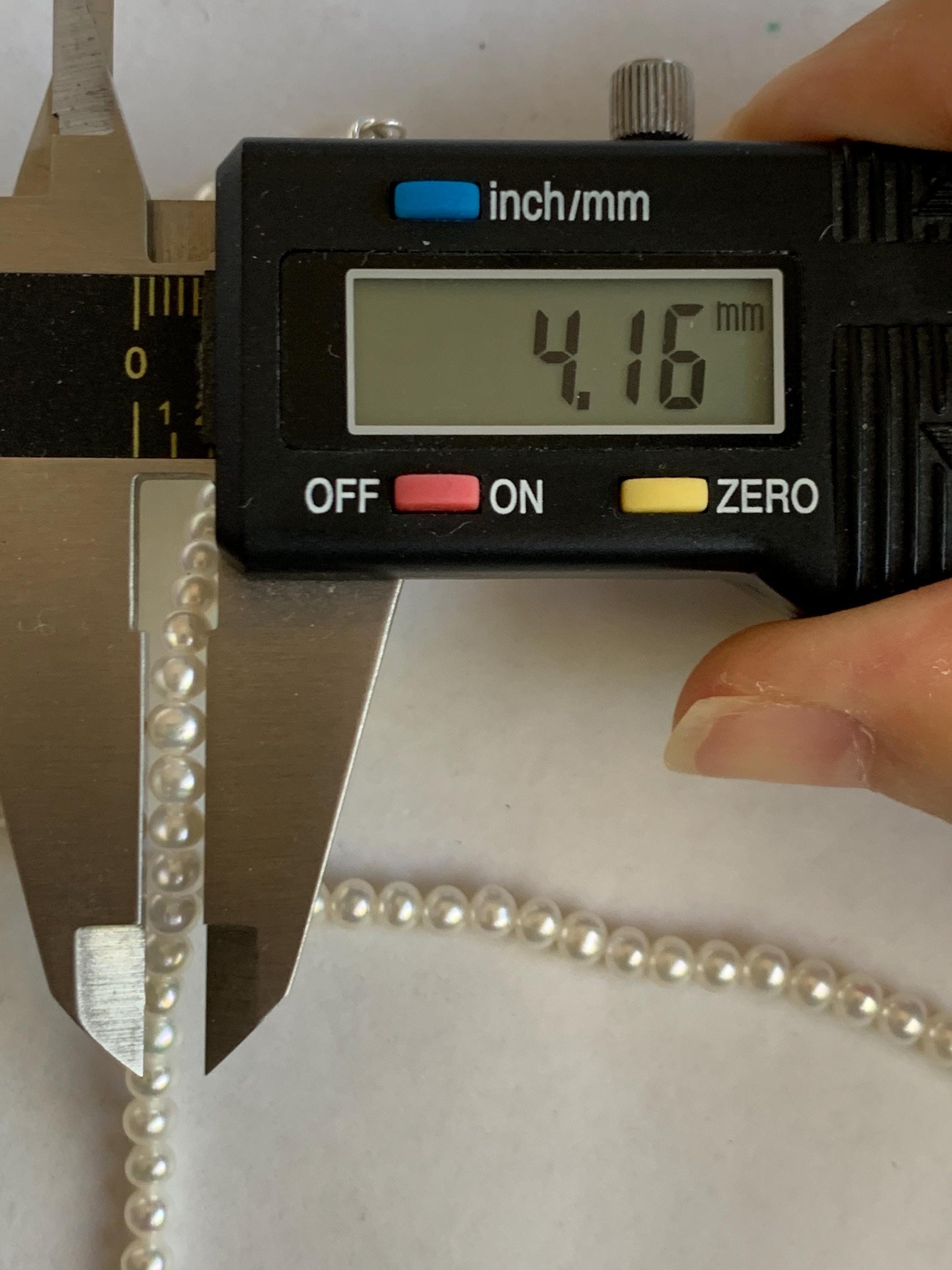 Natural Freshwater All-Nacre Metallica White Mini Round Pearls Beaded Necklace Sterling Silver 4-4.16mm 16”-16.75” 9g 天然淡水无核白珍珠项链 MWHZ560A