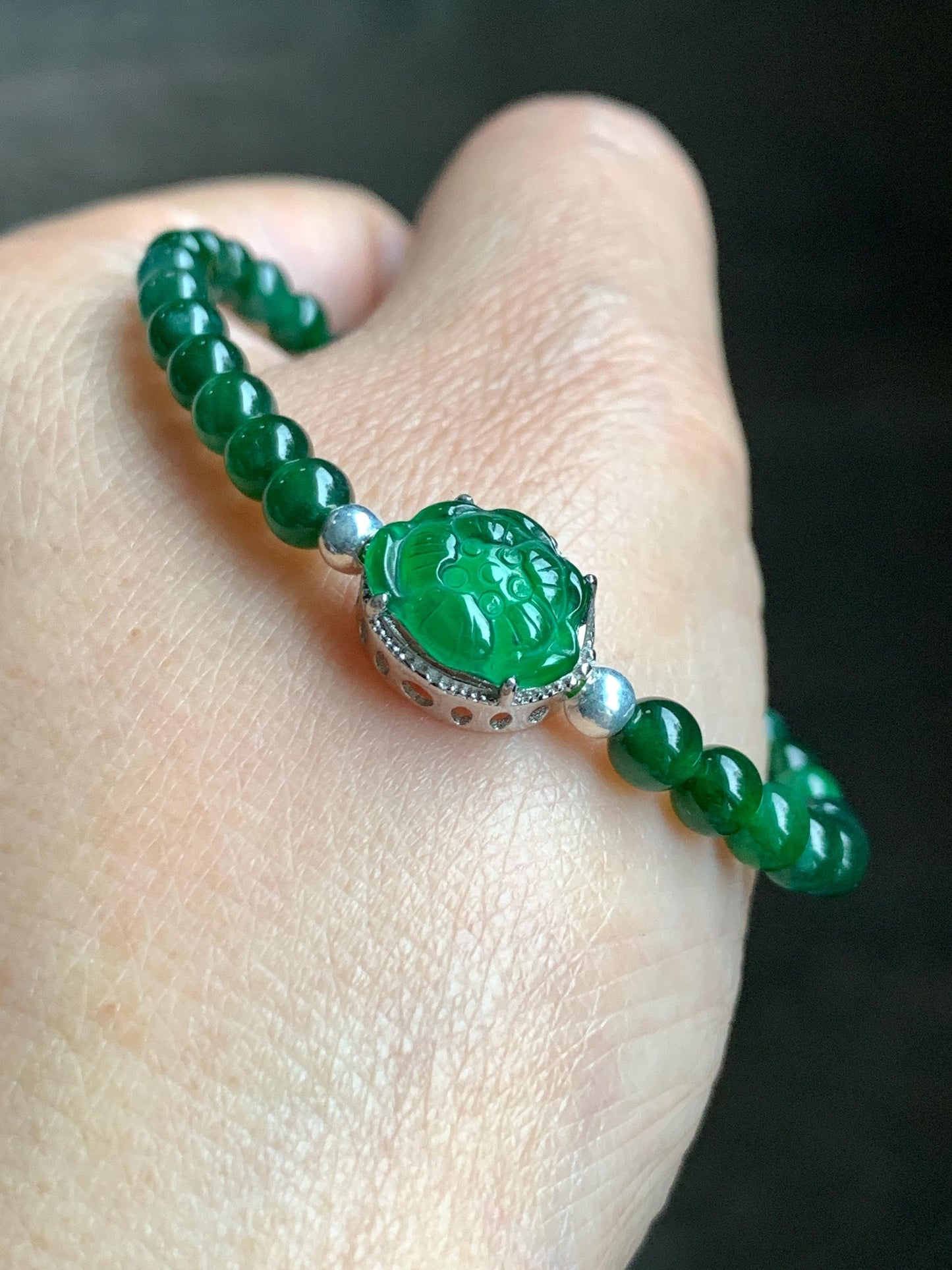 Natural Guatemalan Icy Translucent Vibrant Green Jade Jadeite Lotus Flower Beaded Bracelet Sterling Silver 6.25”-7.25” 天然冰危绿翡翠莲花绿珠手串 LLH365