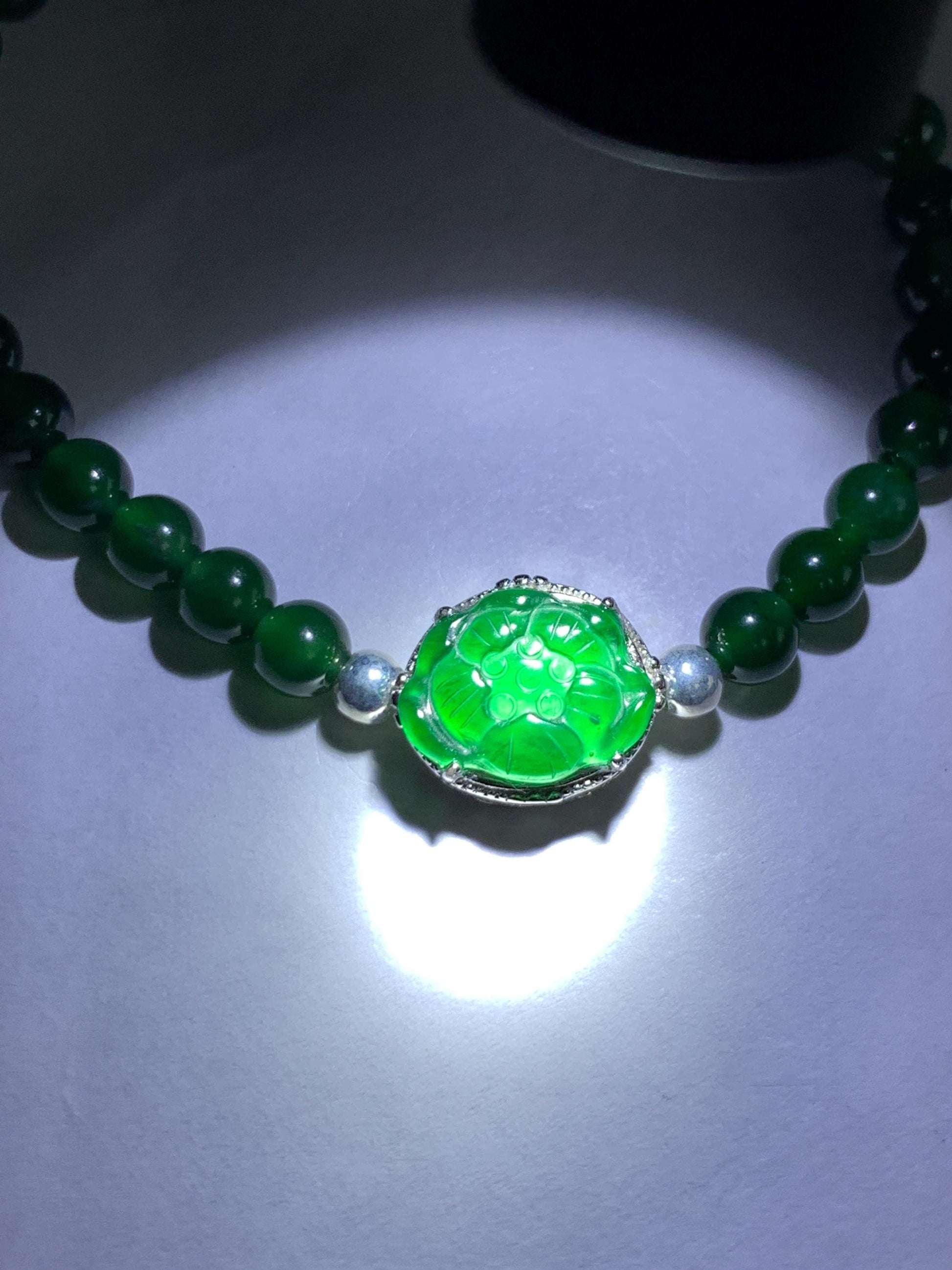 Natural Guatemalan Icy Translucent Vibrant Green Jade Jadeite Lotus Flower Beaded Bracelet Sterling Silver 6.25”-7.25” 天然冰危绿翡翠莲花绿珠手串 LLH365