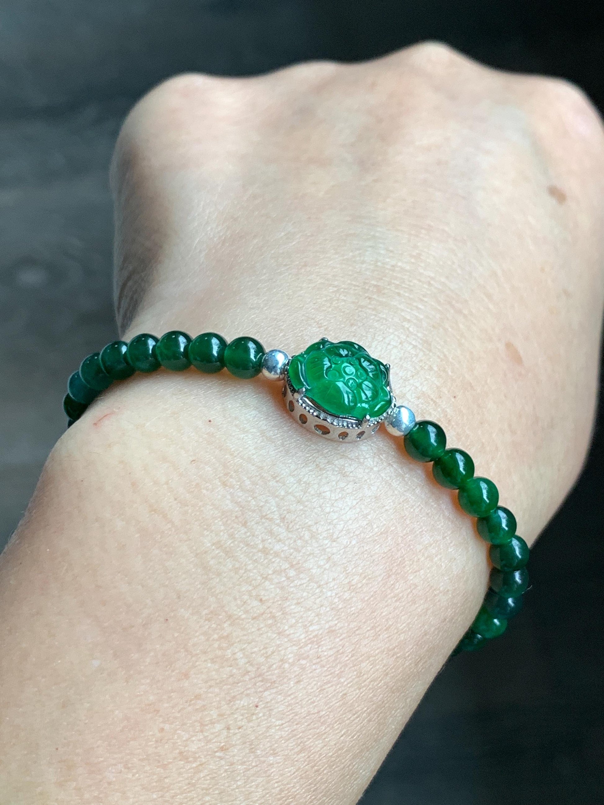 Natural Guatemalan Icy Translucent Vibrant Green Jade Jadeite Lotus Flower Beaded Bracelet Sterling Silver 6.25”-7.25” 天然冰危绿翡翠莲花绿珠手串 LLH365