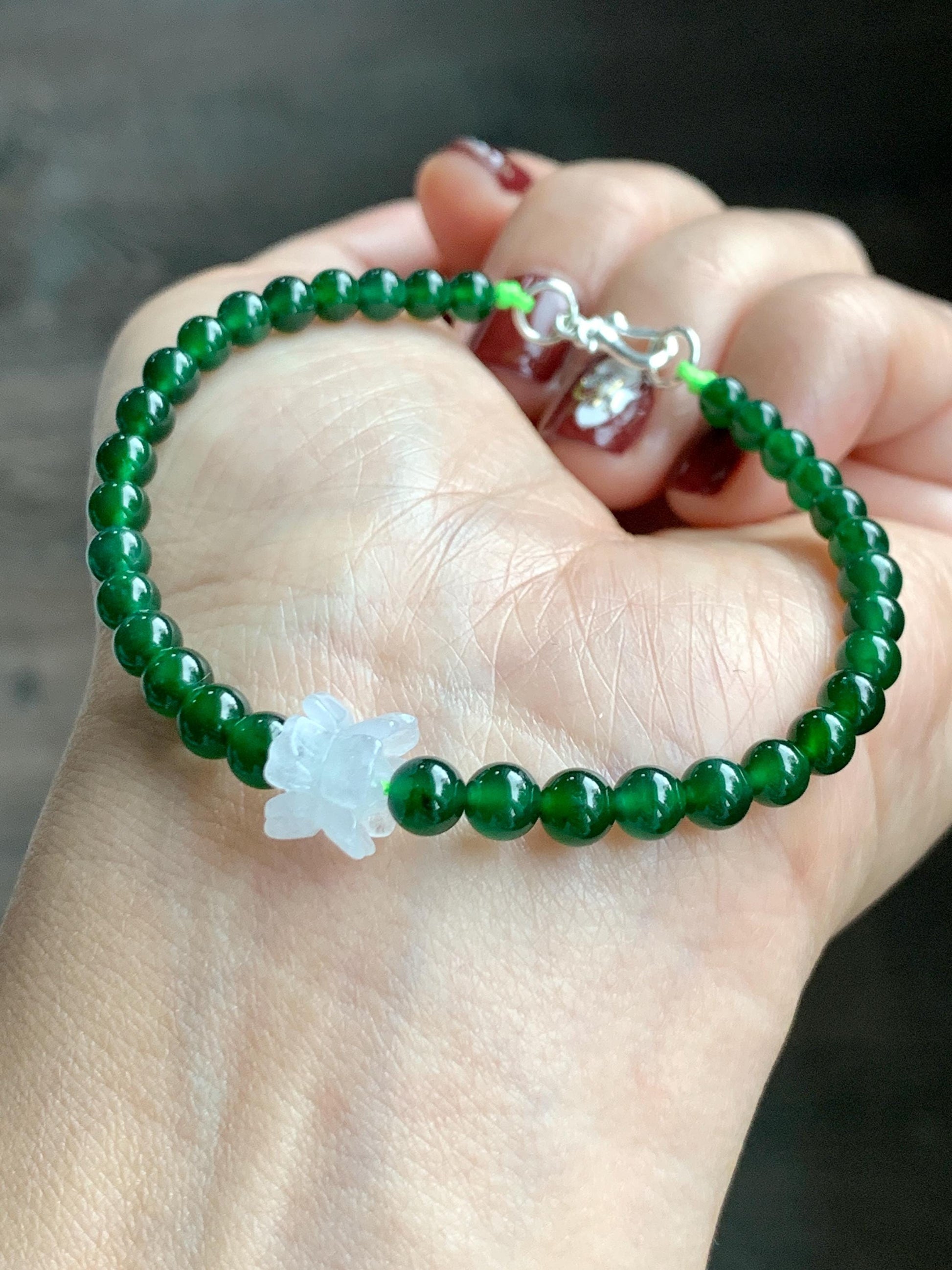 Natural Grade A Guatemalan Icy Translucent Vibrant Green Jade Jadeite White Joint Lotus Flowers Beaded Bracelet 6.75” 天然冰危绿翡翠圆珠白冰手串并蒂莲手串 BLL