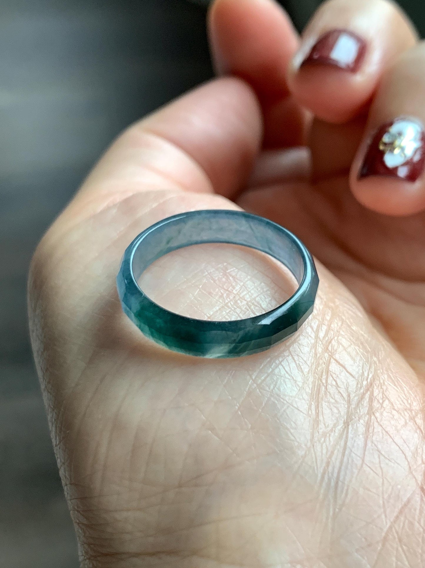 Natural Grade A Guatemalan Icy Highly Translucent Teal Blue Green Marbled Jade Jadeite Faceted Band Ring Size 8.75 US 天然冰危蓝起光翡翠切割面戒圈 QGM220C