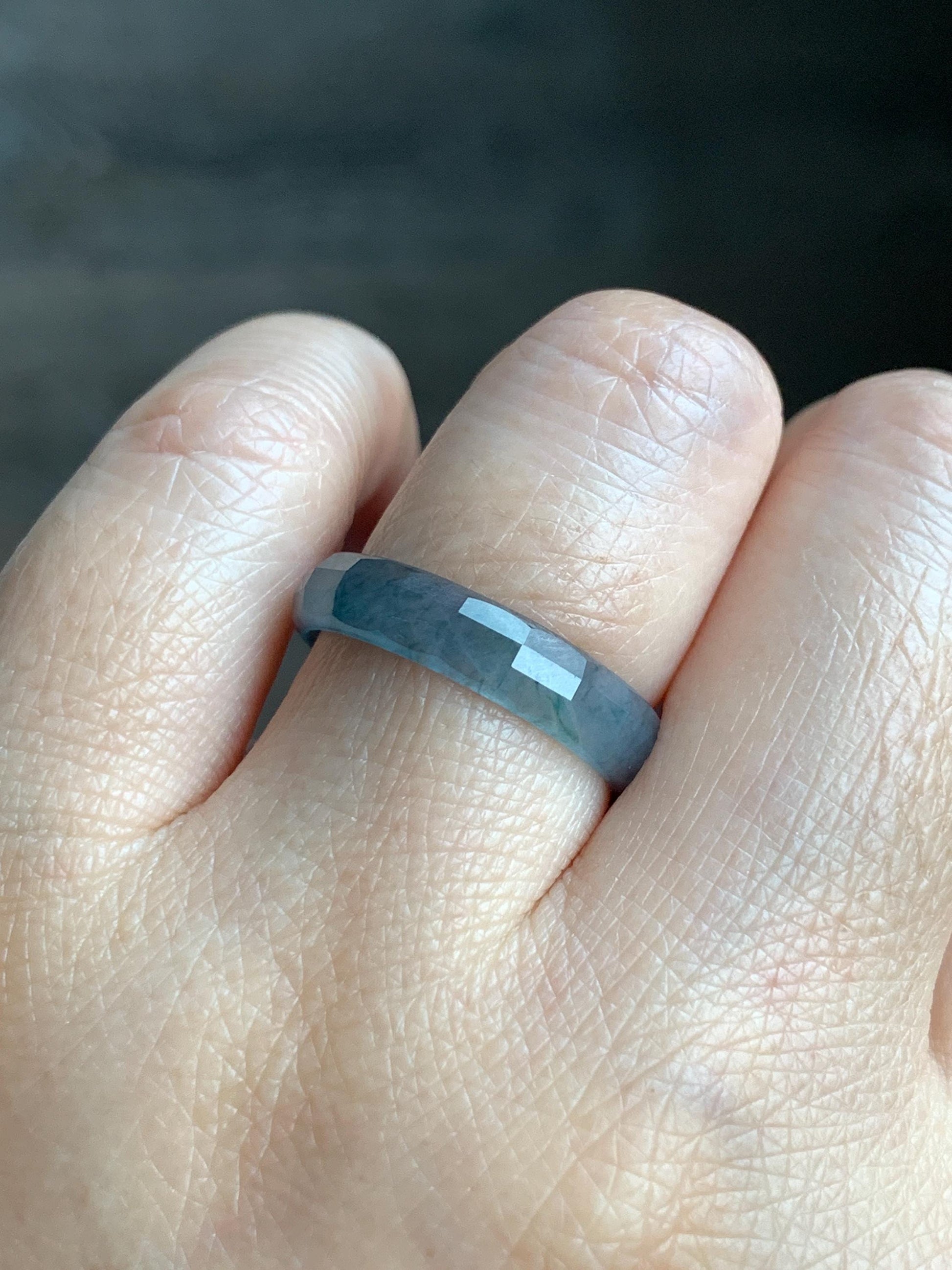 Natural Grade A Guatemalan Icy Highly Translucent Teal Blue Green Marbled Jade Jadeite Faceted Band Ring Size 8.75 US 天然冰危蓝起光翡翠切割面戒圈 QGM220C