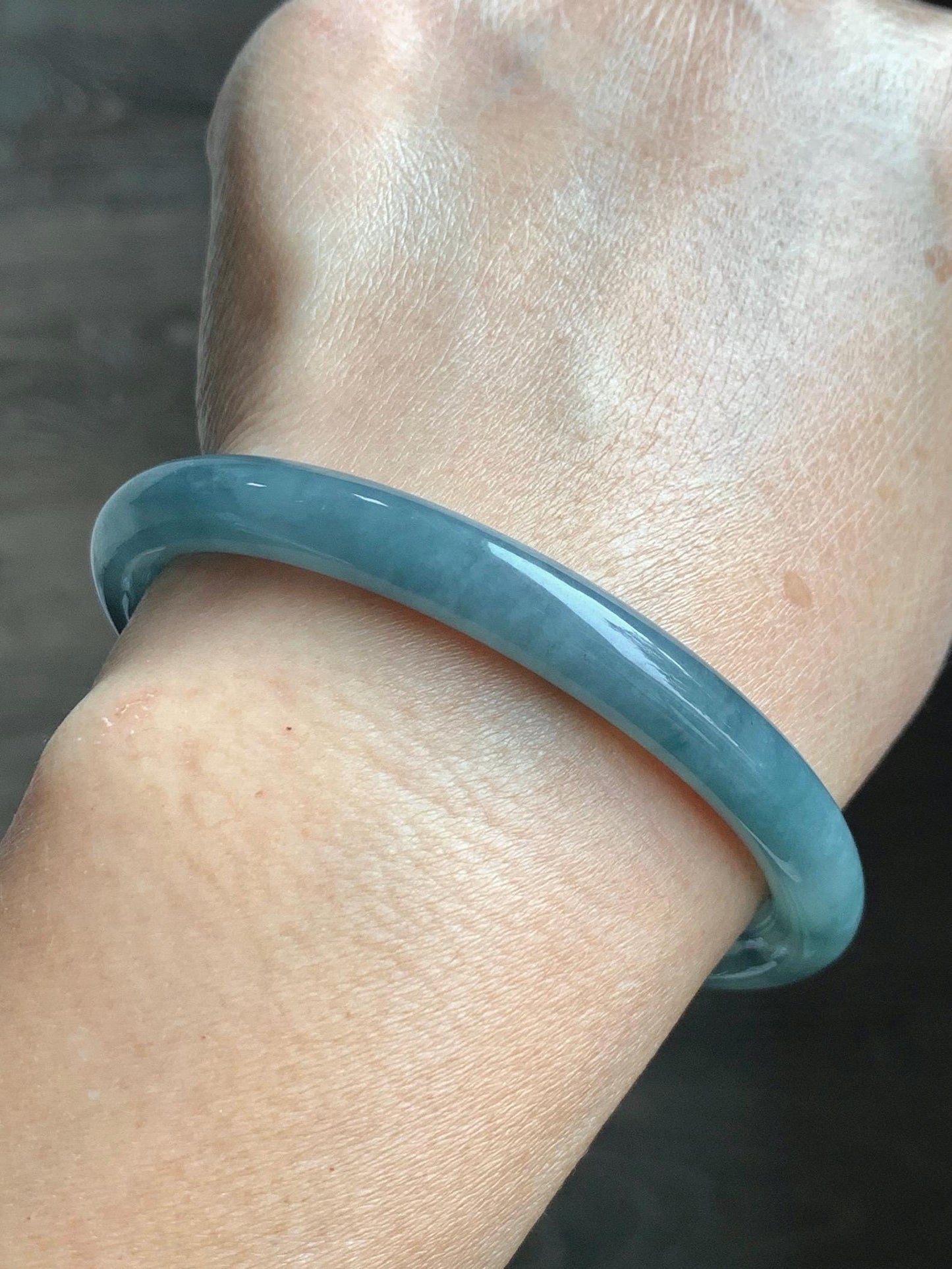Certified Natural Grade A Guatemalan Icy Translucent Dusty Blue Marbled Jade Jadeite Bangle Bracelet 58.53mm 7.23” 30.3g 天然冰危蓝飘花翡翠圆条手镯 726
