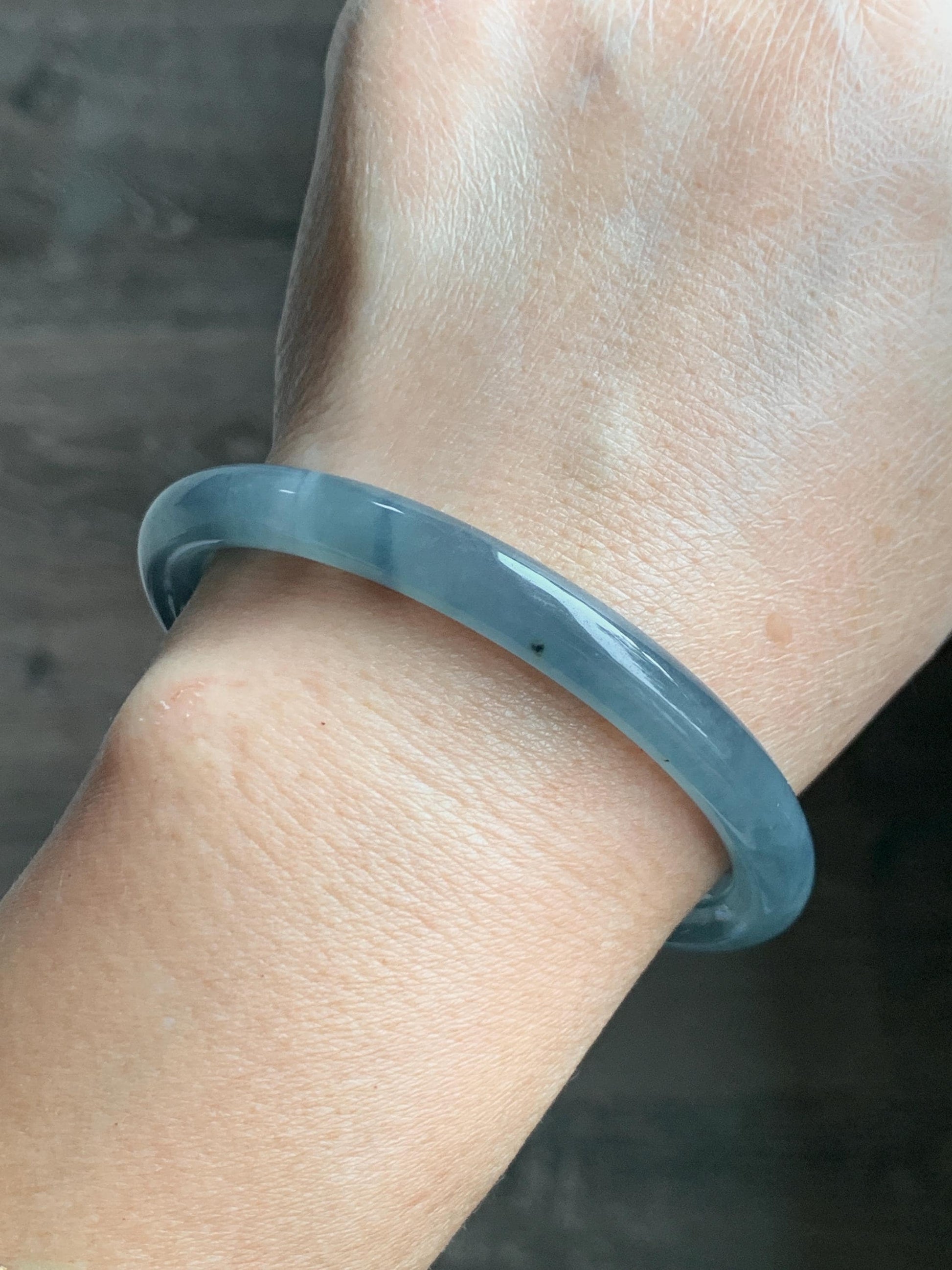 Certified Natural Grade A Guatemalan Icy Translucent Dusty Blue Marbled Jade Jadeite Bangle Bracelet 58.53mm 7.23” 30.3g 天然冰危蓝飘花翡翠圆条手镯 726