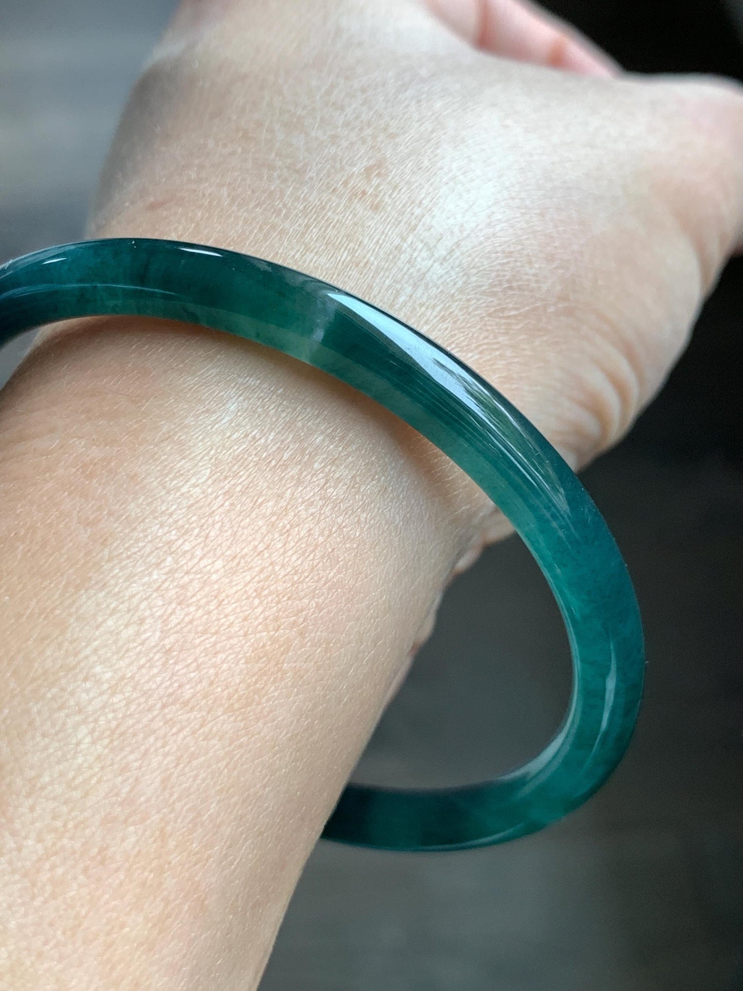 Certified Natural Grade A Guatemalan Icy Translucent Dark Teal Blue Jade Jadeite Slim Bangle 58.71mm 7.25” 18.38g 天然冰胶危深蓝绿翡翠细圆条手镯 728