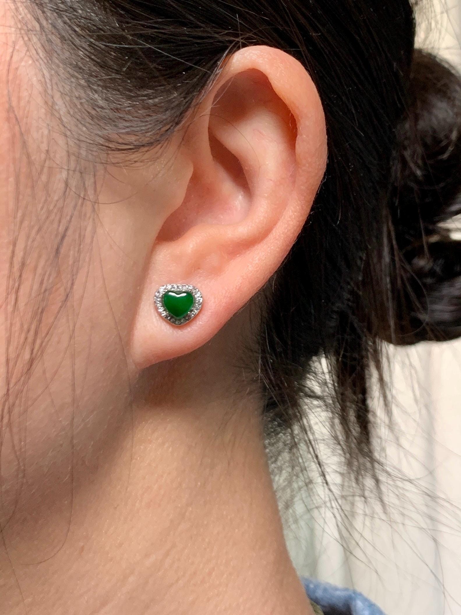 Natural Grade A Guatemalan Icy Translucent Vibrant Green Jade Jadeite Heart Halo Stud Earrings Sterling Silver 天然冰危绿翡翠爱心银耳钉 AXD110