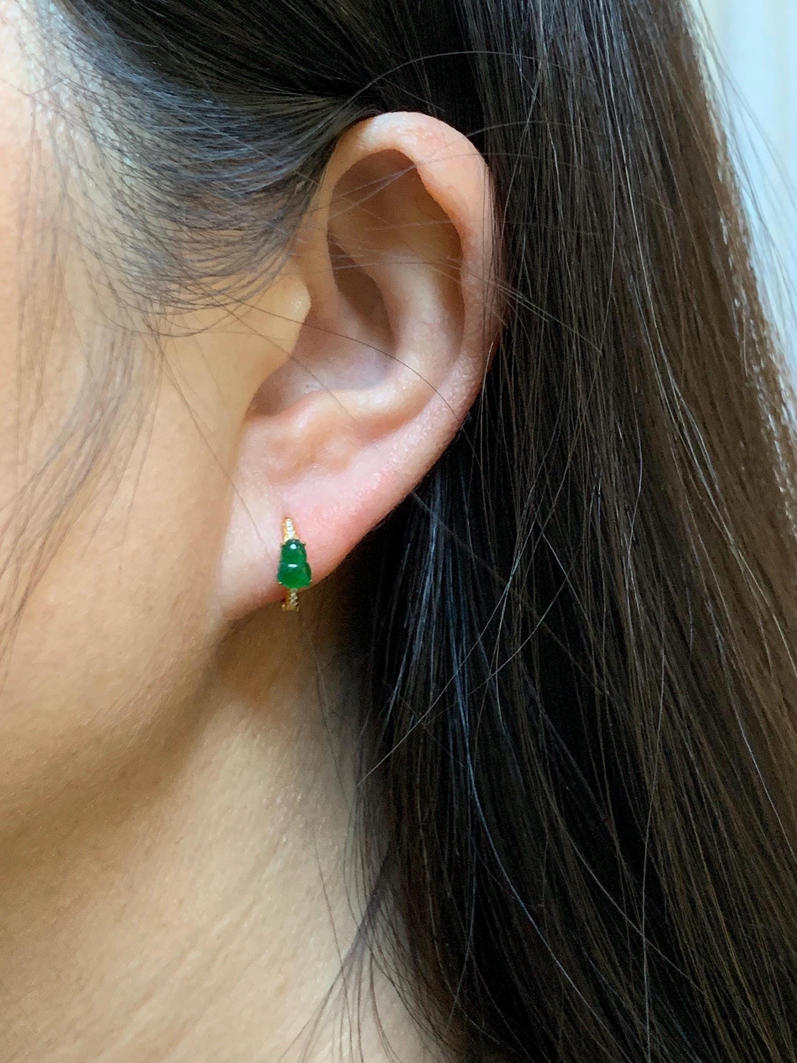 Natural Grade A Guatemalan Icy Translucent Vibrant Green Gourd Jade Jadeite Hoop Earrings Sterling Silver Yellow Gold 天然冰危绿翡翠葫芦银镶耳包 XHL68A