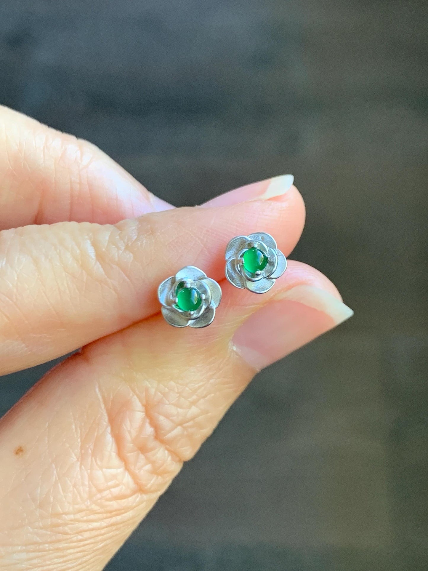 Petite Natural Grade A Guatemalan Icy Highly Translucent Vibrant Green Jadeite Flower Stud Earrings Sterling Silver 天然冰危绿翡翠花银耳钉 XJH55Y