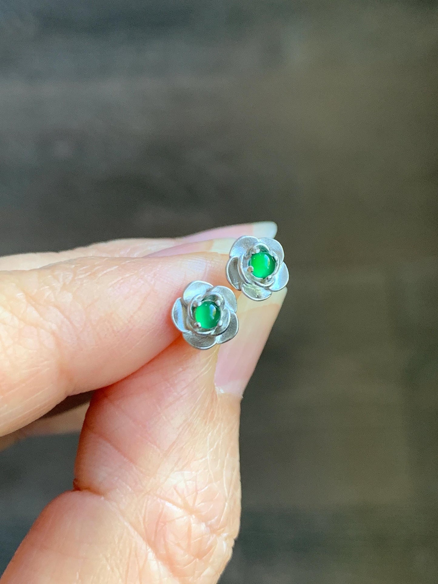Petite Natural Grade A Guatemalan Icy Highly Translucent Vibrant Green Jadeite Flower Stud Earrings Sterling Silver 天然冰危绿翡翠花银耳钉 XJH55Y