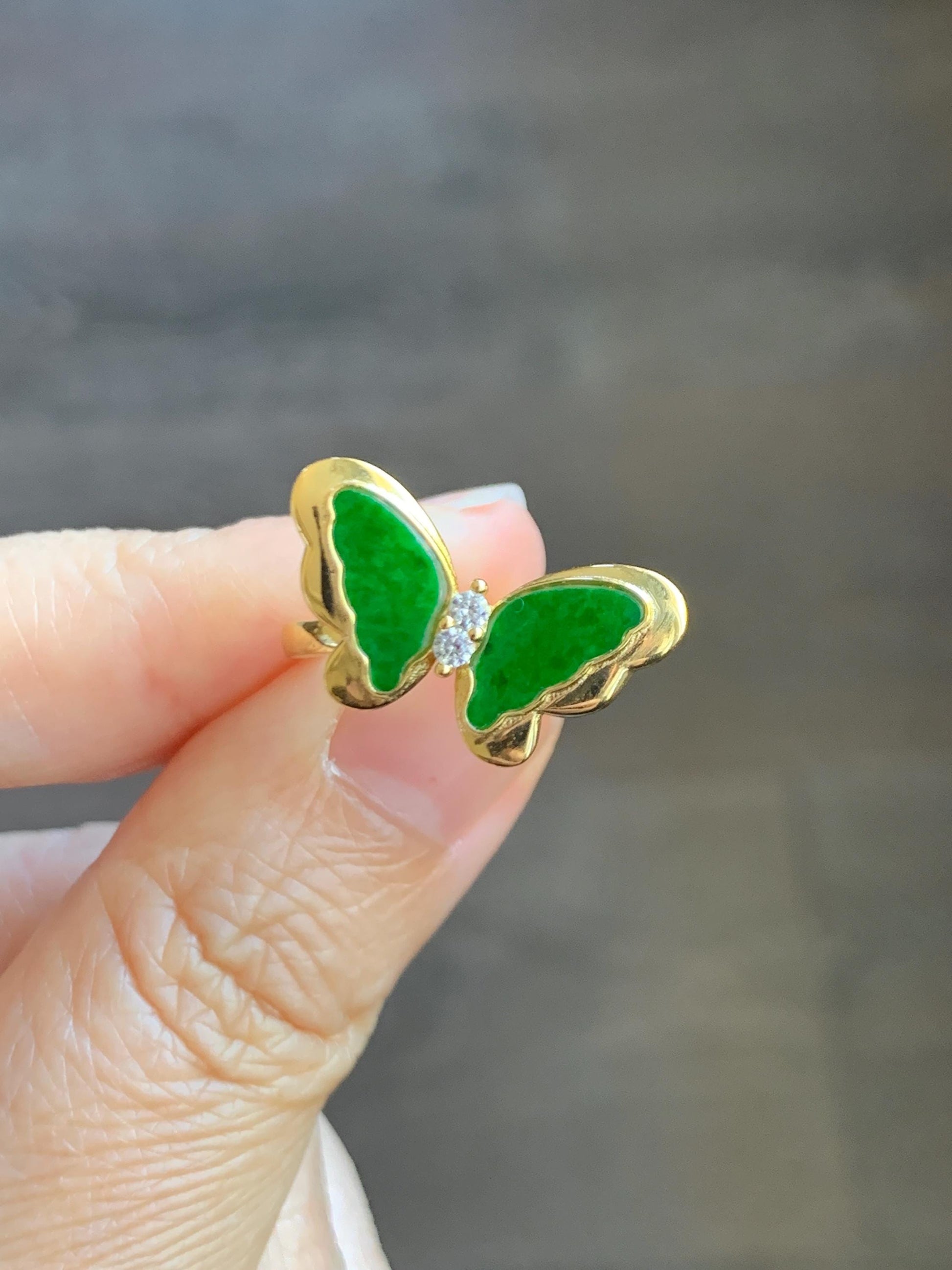 Natural Grade A Icy Vibrant Green Jade Jadeite & Mother Of Pearl Butterfly Ring Sterling Silver Size 7 Adjustable 天然阳绿花青翡翠贝母银镶蝴蝶戒指 HQHD176