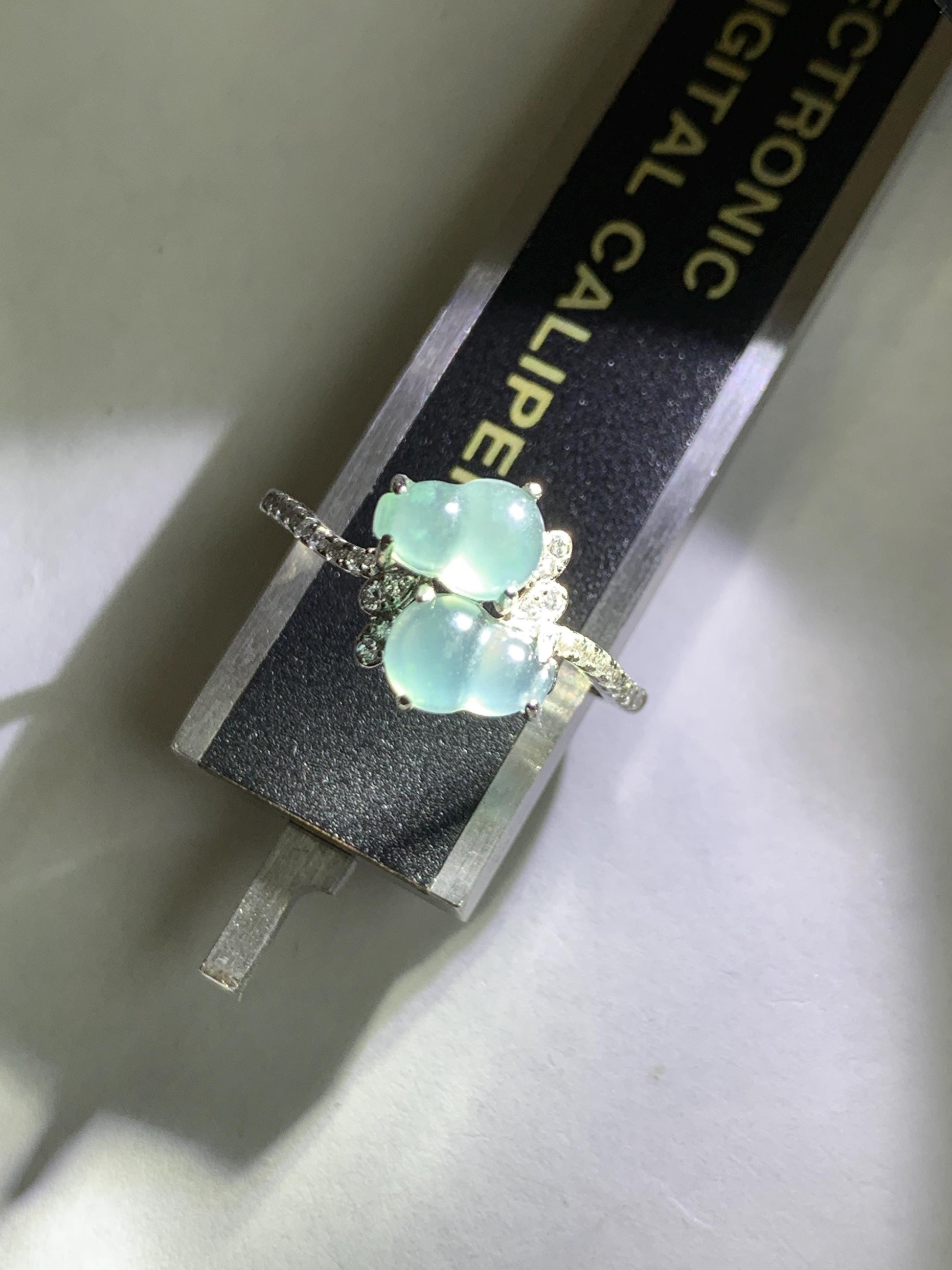 Natural Grade A Guatemalan Icy Translucent Pastel Blue Jade Jadeite Gourd Hulu Ring Sterling Silver Size 6 Adjustable 天然冰危淡蓝翡翠双葫芦戒指 SHL88