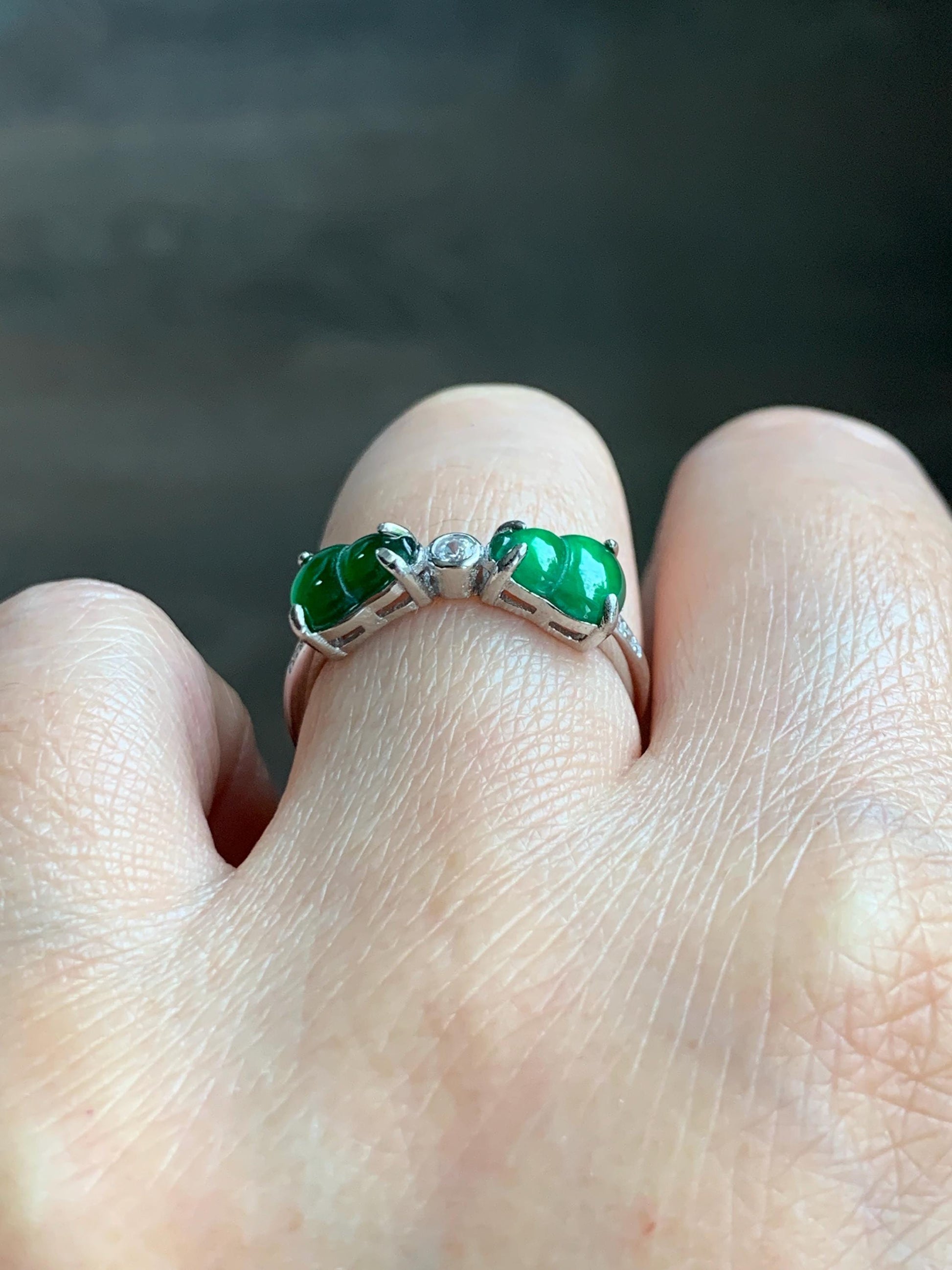 Natural Grade A Guatemalan Icy Translucent Vibrant Green Jade Jadeite Gourd Hulu Ring Sterling Silver Size 7 Adjustable 天然冰危绿翡翠双葫芦戒指 SLH130