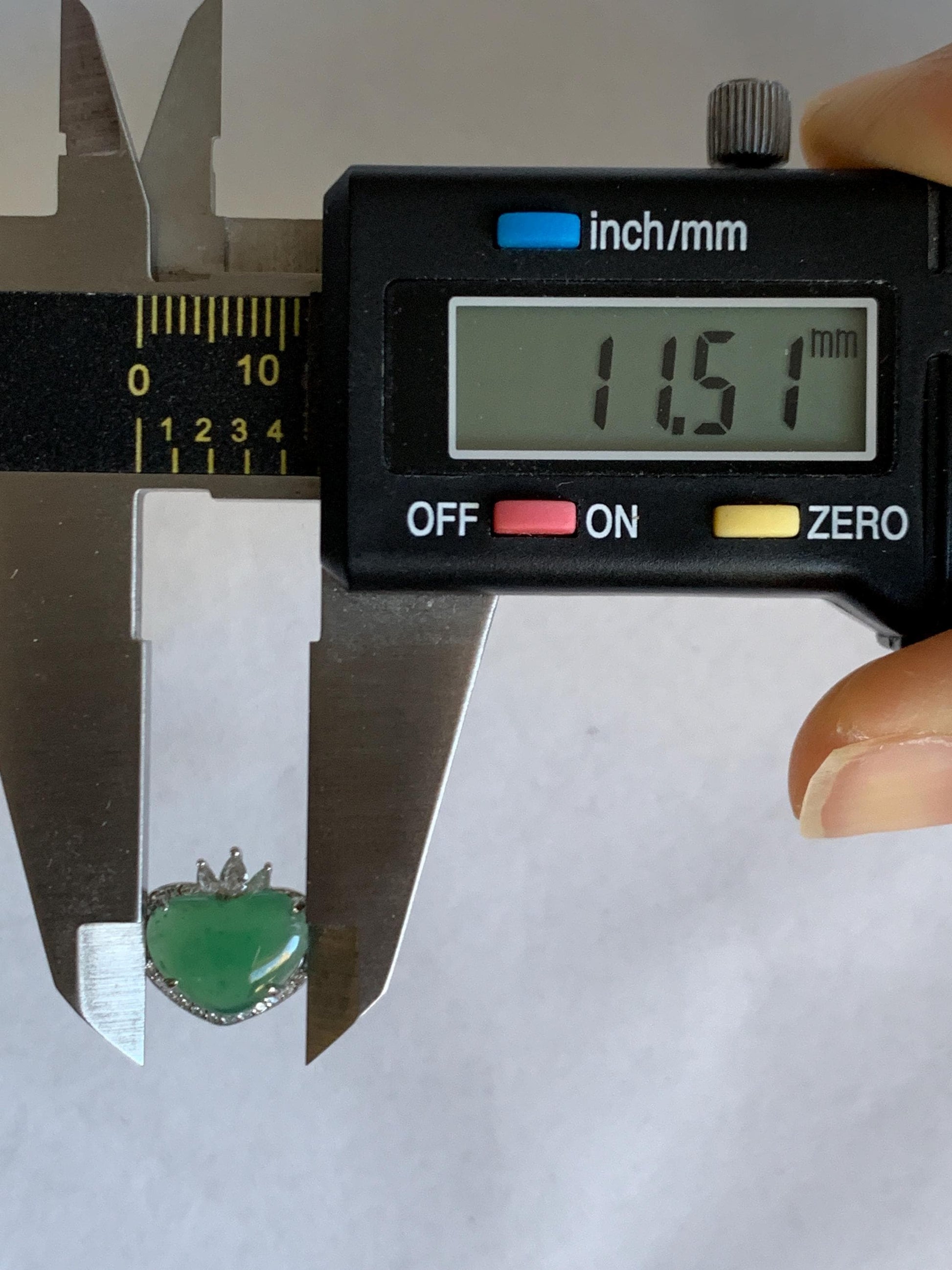 Natural Grade A Guatemalan Icy Translucent Gelatinous Green Heart Jade Jadeite Ring Sterling Silver Size Adjustable 天然冰危蓝绿翡翠爱心蛋面银镶戒指 WLH240