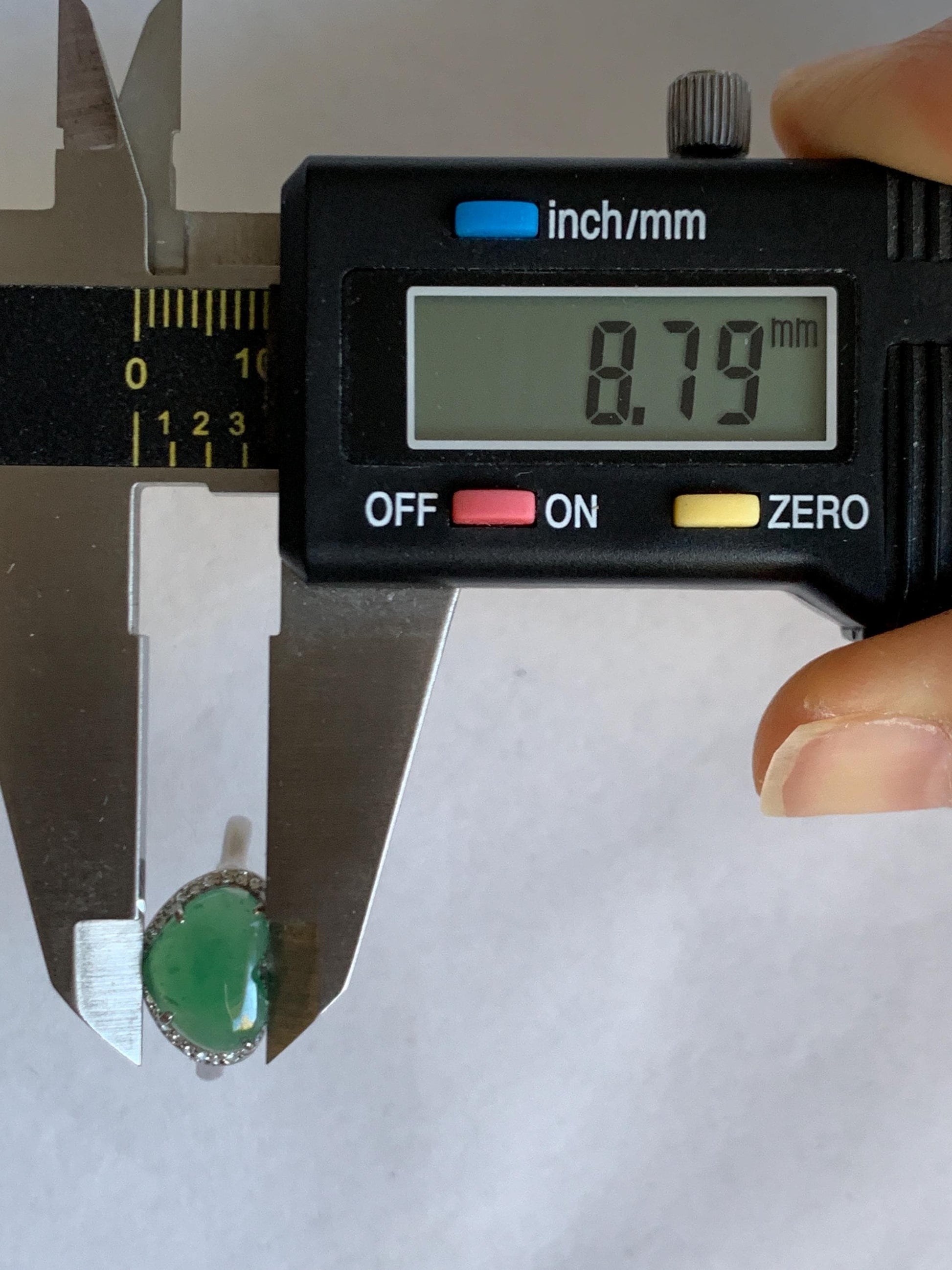 Natural Grade A Guatemalan Icy Translucent Gelatinous Green Heart Jade Jadeite Ring Sterling Silver Size Adjustable 天然冰危蓝绿翡翠爱心蛋面银镶戒指 WLH240