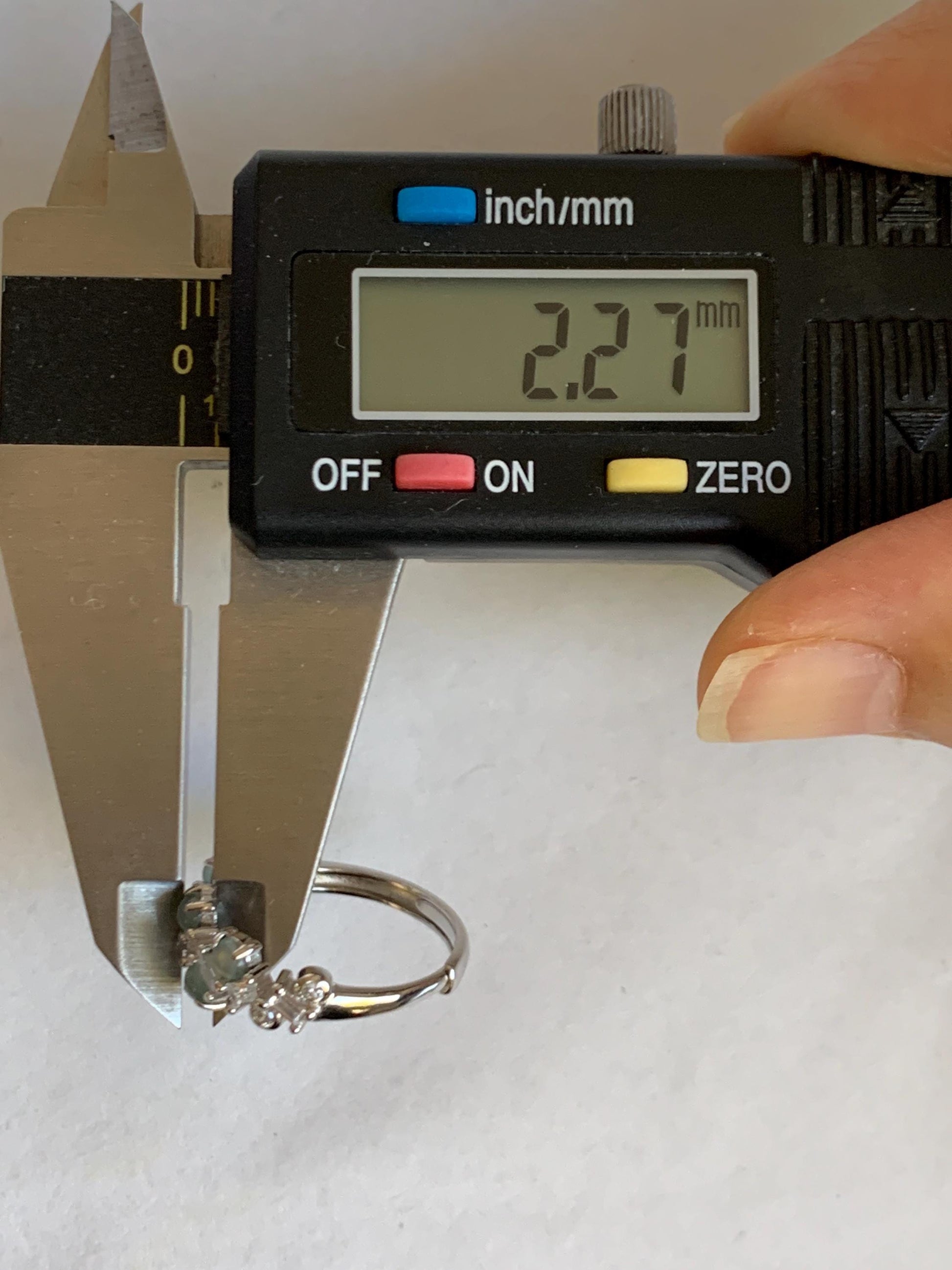 Natural Grade A Guatemalan Icy Translucent Pastel Blue Jade Jadeite 5-Stone Band Ring Sterling Silver Size Adjustable 天然冰危淡蓝翡翠银镶戒指 WBP77