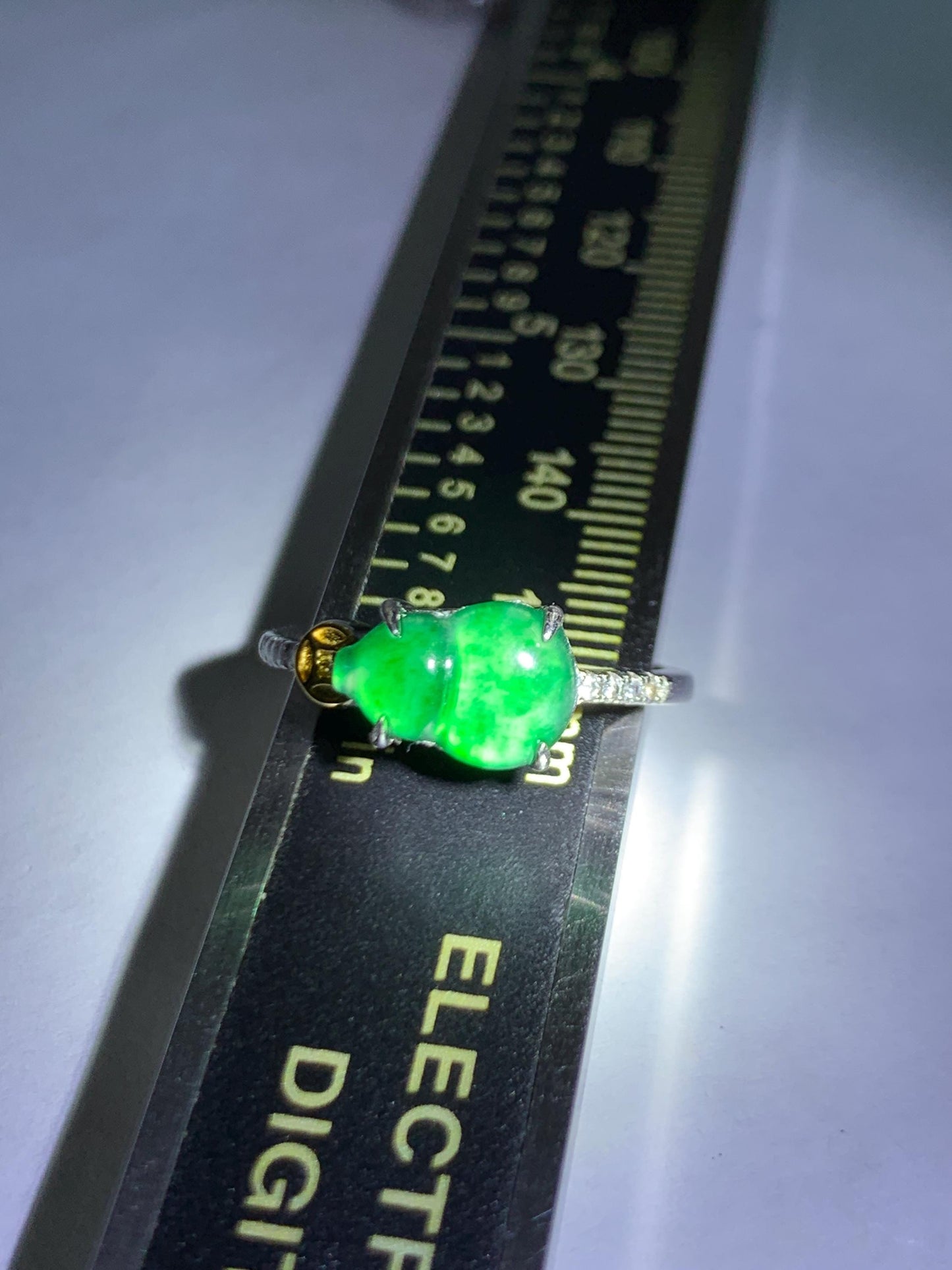 Natural Grade A Guatemalan Icy Translucent Vibrant Green Jade Jadeite Hulu Gourd Ring Sterling Silver Size Adjustable 天然冰危绿翡翠葫芦银镶戒指 LHL85