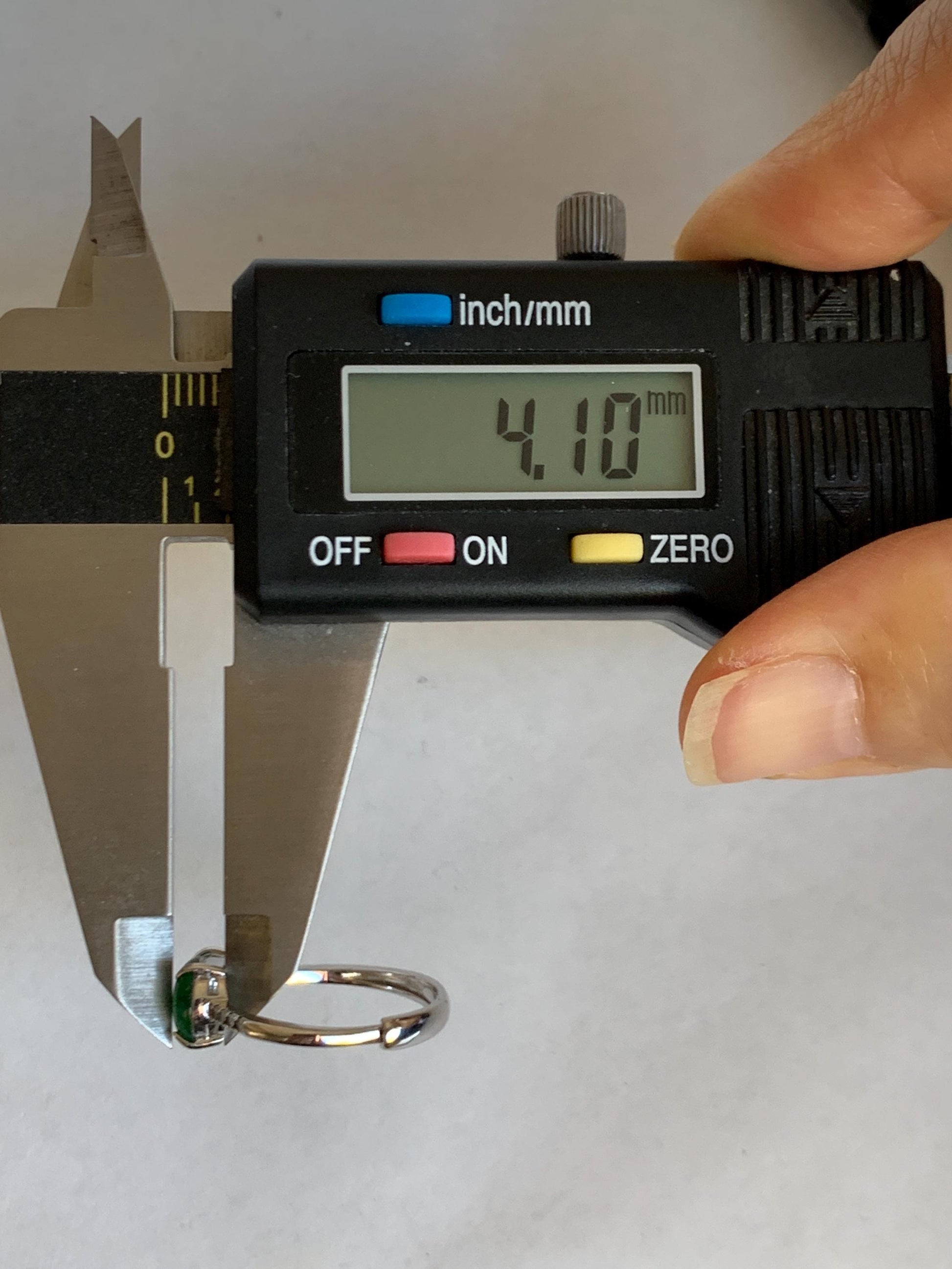 Natural Grade A Guatemalan Icy Translucent Vibrant Green Jade Jadeite Hulu Gourd Ring Sterling Silver Size Adjustable 天然冰危绿翡翠葫芦银镶戒指 LHL85