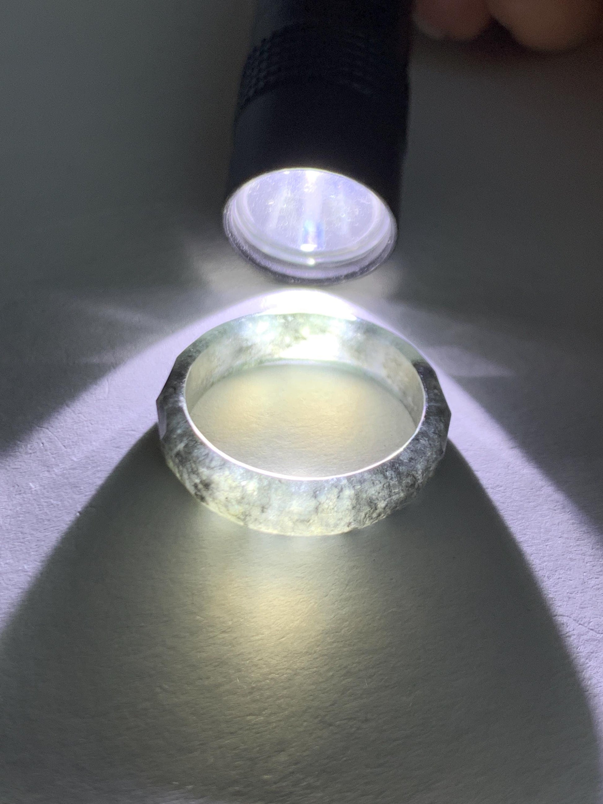 Natural Grade A Guatemalan Icy Highly Translucent Wuji Marbled Jade Jadeite Faceted Band Ring Size 7.5 US 天然冰危乌鸡翡翠切割面戒圈 WWJ220B