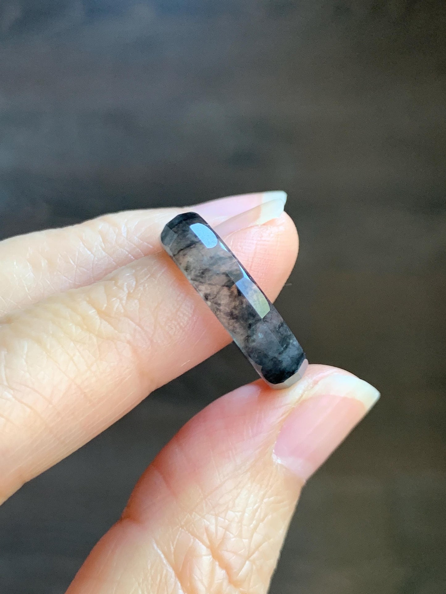 Natural Grade A Guatemalan Icy Highly Translucent Wuji Marbled Jade Jadeite Faceted Band Ring Size 7.75 US 天然冰危乌鸡翡翠切割面戒圈 WWJ220C