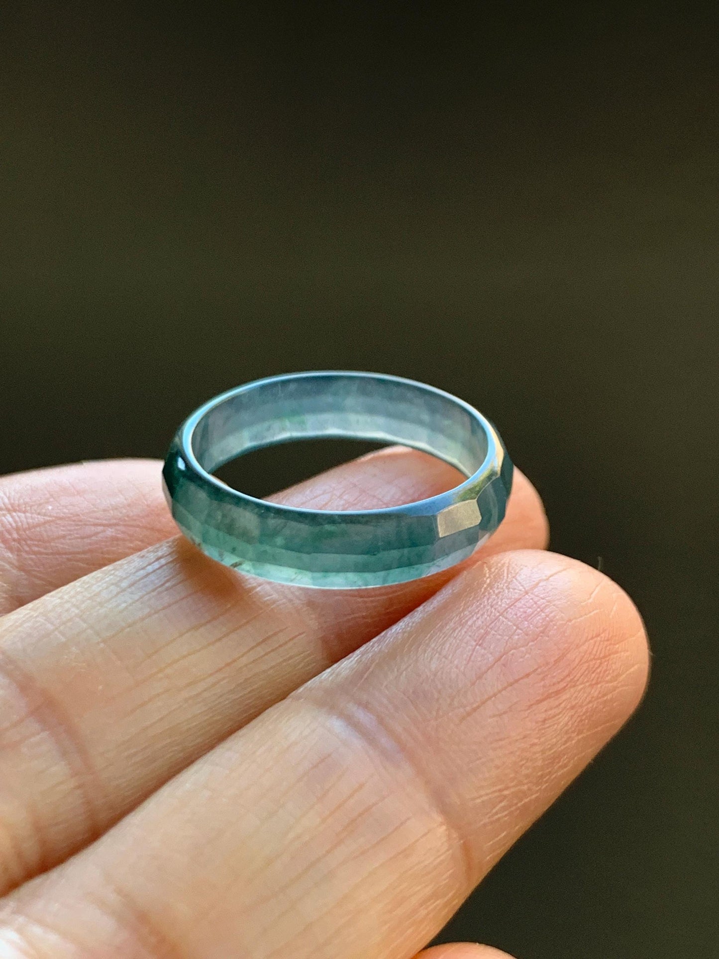 Natural Grade A Guatemalan Icy Highly Translucent Teal Blue Green Marbled Jade Jadeite Faceted Band Ring Size 7.75 US 天然冰危蓝飘花翡翠切割面戒圈 WLQ220A