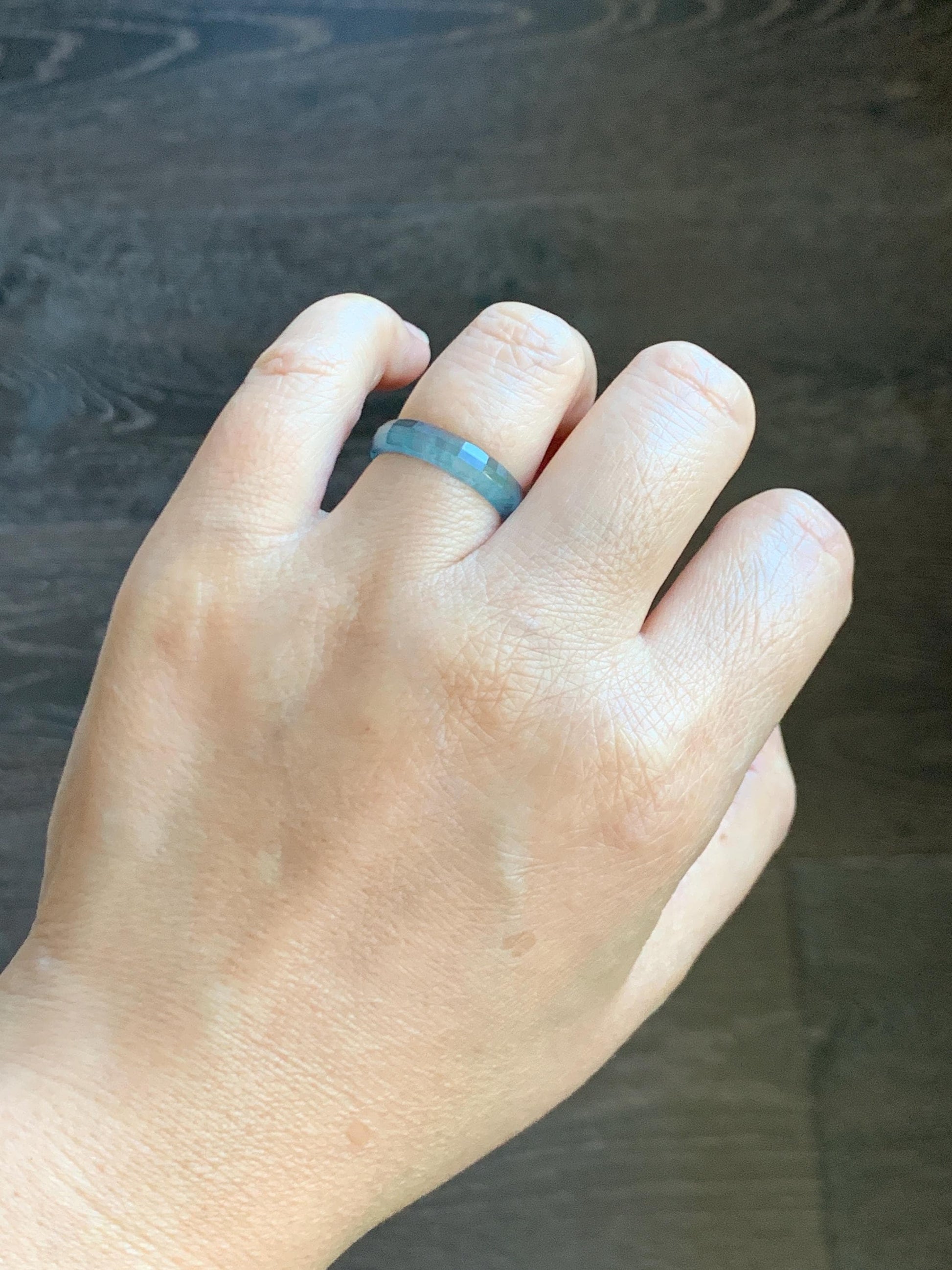 Natural Grade A Guatemalan Icy Highly Translucent Teal Blue Green Marbled Jade Jadeite Faceted Band Ring Size 7.75 US 天然冰危蓝飘花翡翠切割面戒圈 WLQ220B