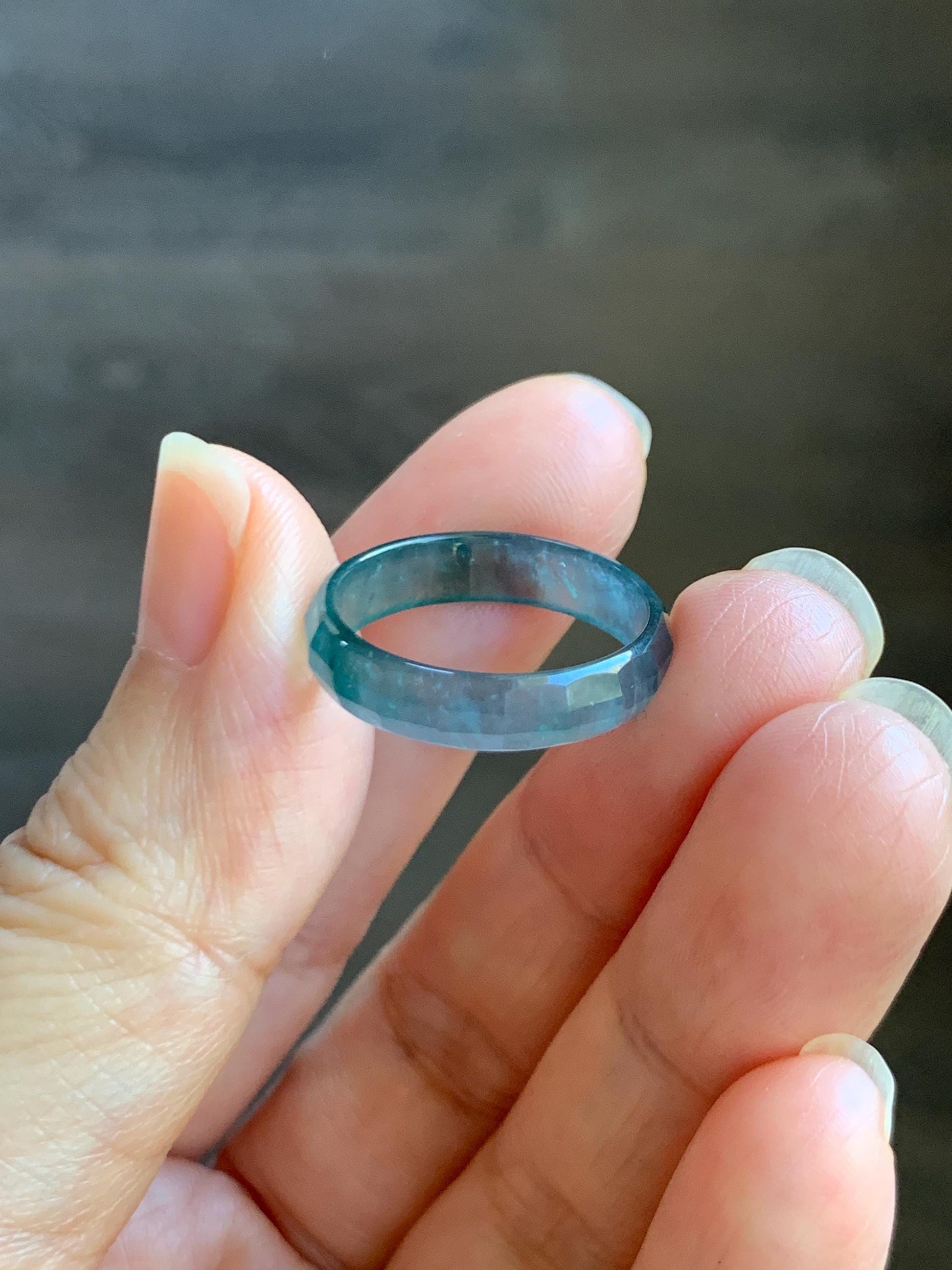 Natural Grade A Guatemalan Icy Highly Translucent Teal Blue Green Marbled Jade Jadeite Faceted Band Ring Size 7.75 US 天然冰危蓝飘花翡翠切割面戒圈 WLQ220B
