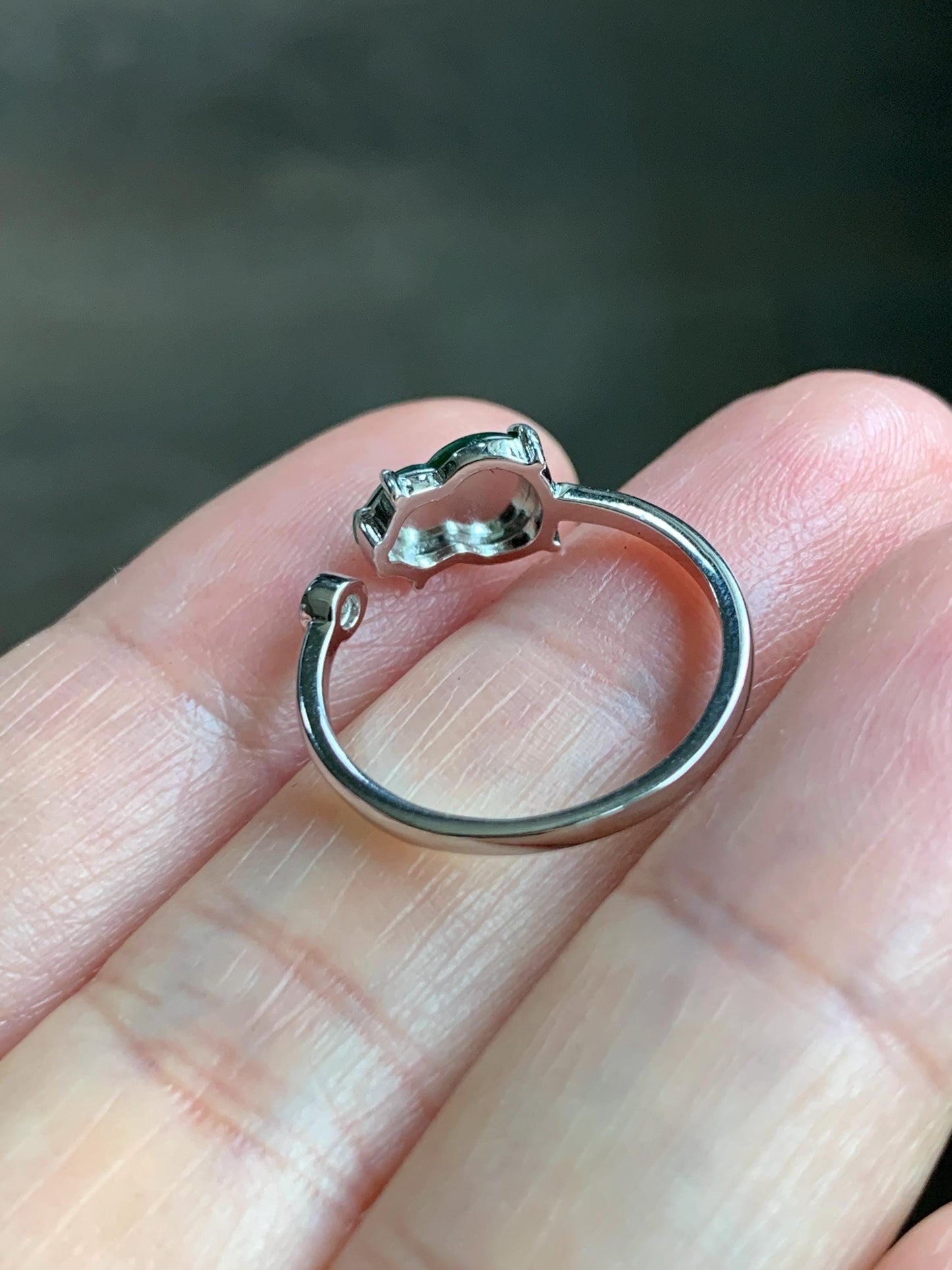 Natural Grade A Guatemalan Icy Translucent Vibrant Green Jade Jadeite Hulu Gourd Ring Sterling Silver Size 6 Adjustable 天然冰危绿翡翠葫芦银镶戒指 KKH99