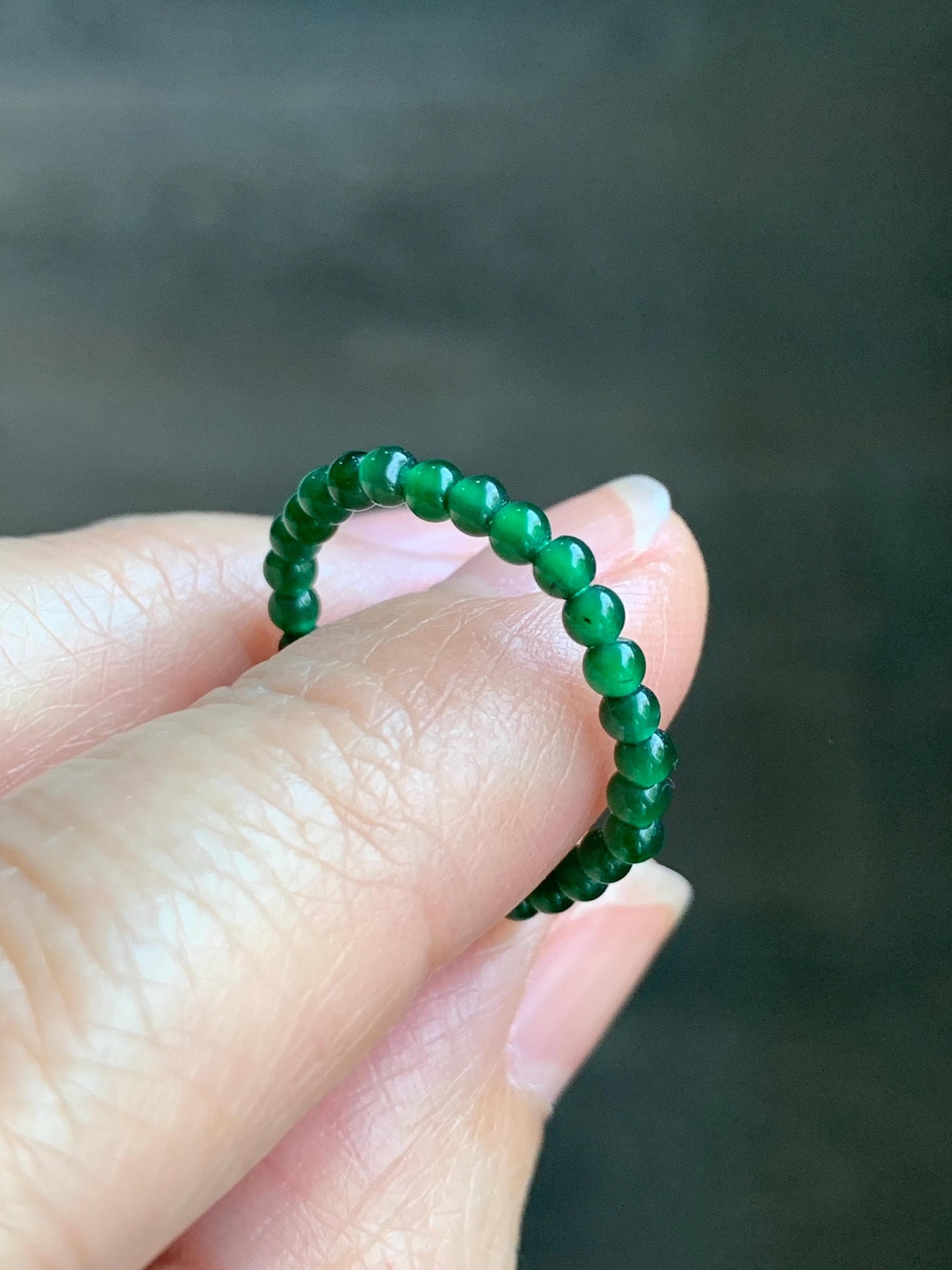 Natural Grade A Guatemalan Icy Translucent Vibrant Green Jade Jadeite Petite Beads Heart Charm Beaded Ring Size 7 US 天然冰危绿翡翠小珠潘多拉爱心戒圈WLX110