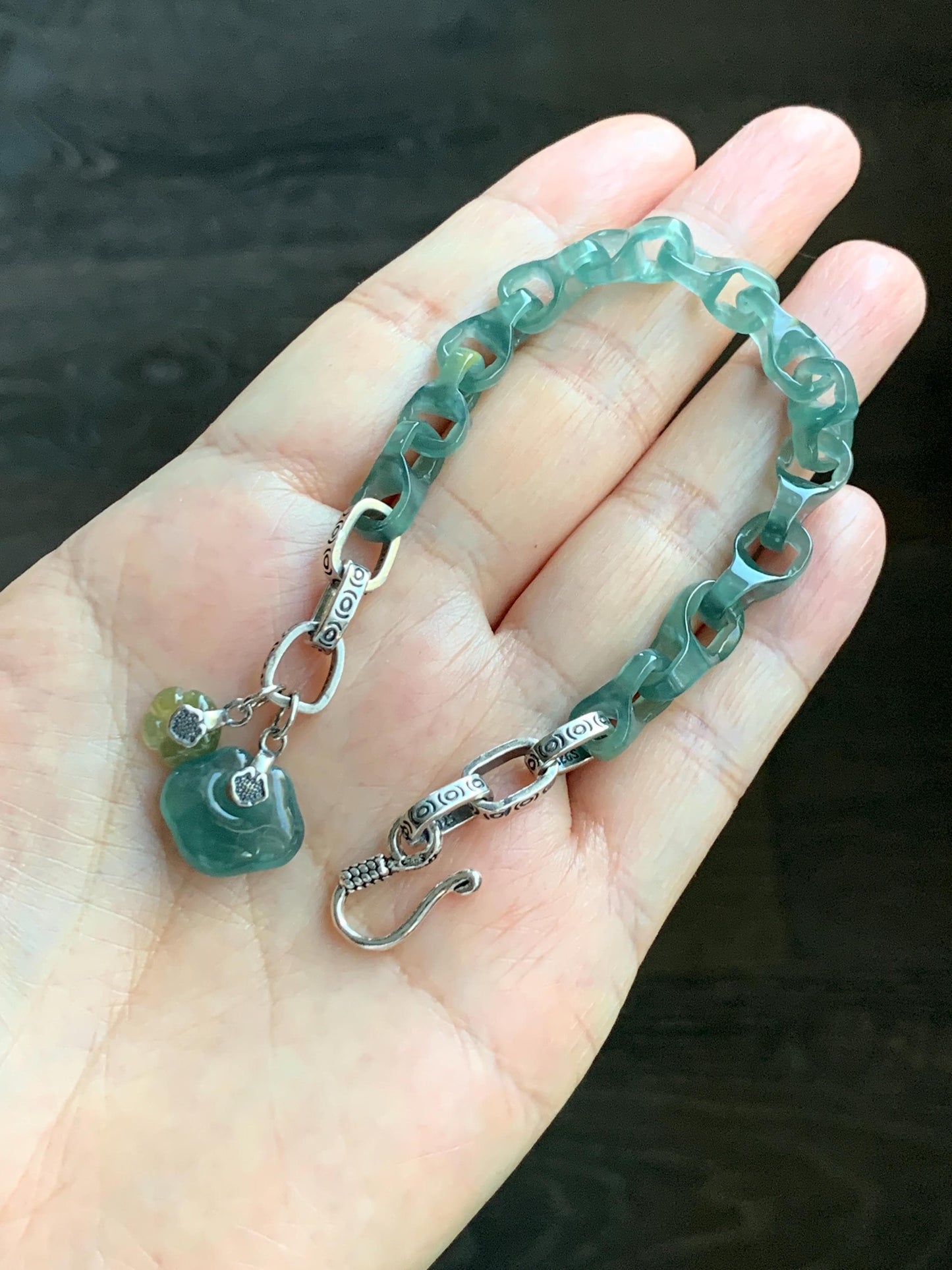 Natural Grade A Guatemalan Icy Teal Blue Jade Jadeite Interlocking Dragon Bone Chain Charm Bracelet Sterling Silver 6.75" 天然冰胶危蓝翡翠龙骨链手链 SLR
