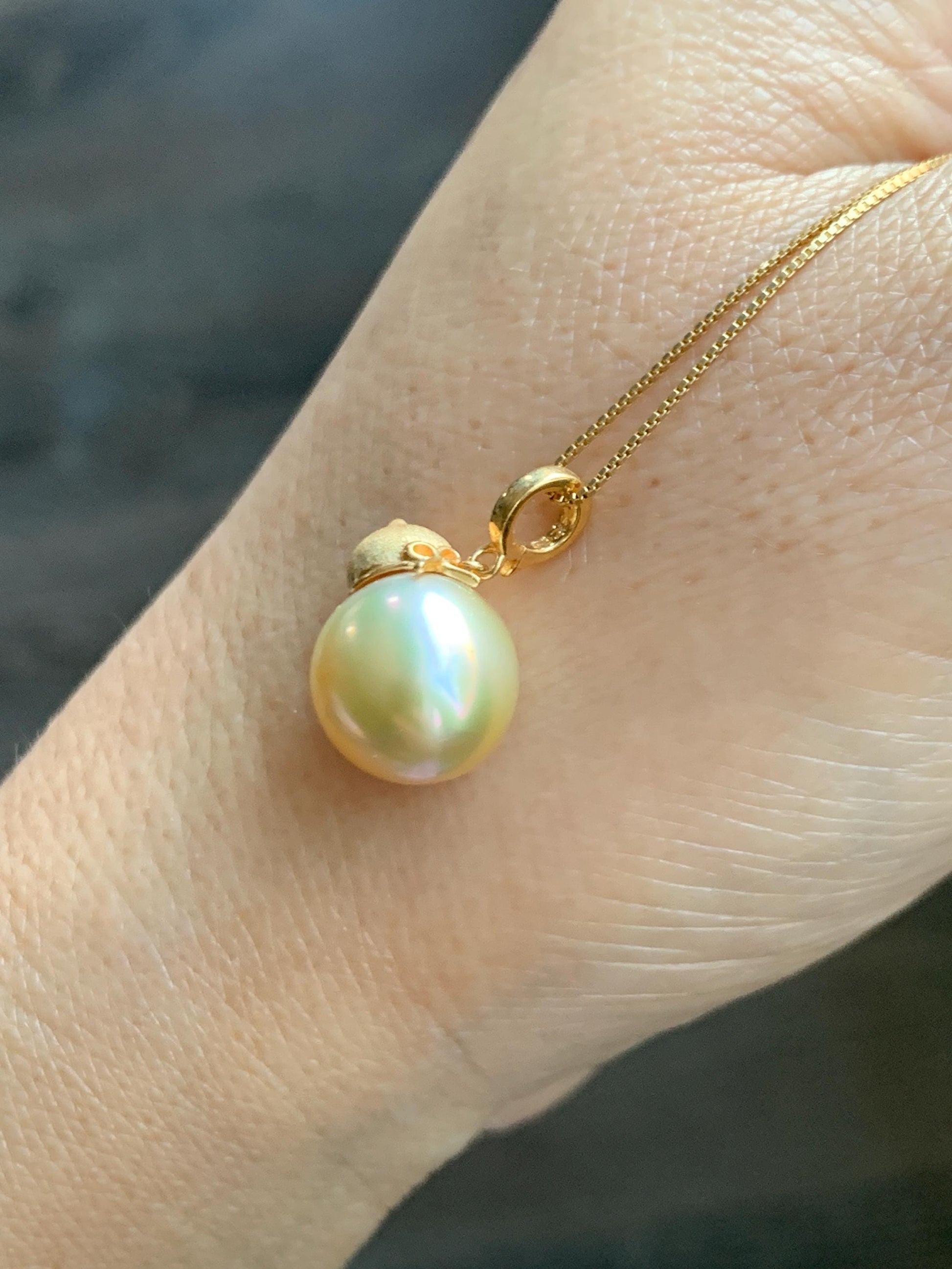 Natural Genuine Golden South Sea Pearl Gourd Hulu Pendant Solid Sterling Silver Yellow Gold Overlay 11.1mm 3g 天然南洋金珠葫芦吊坠 GSC561A