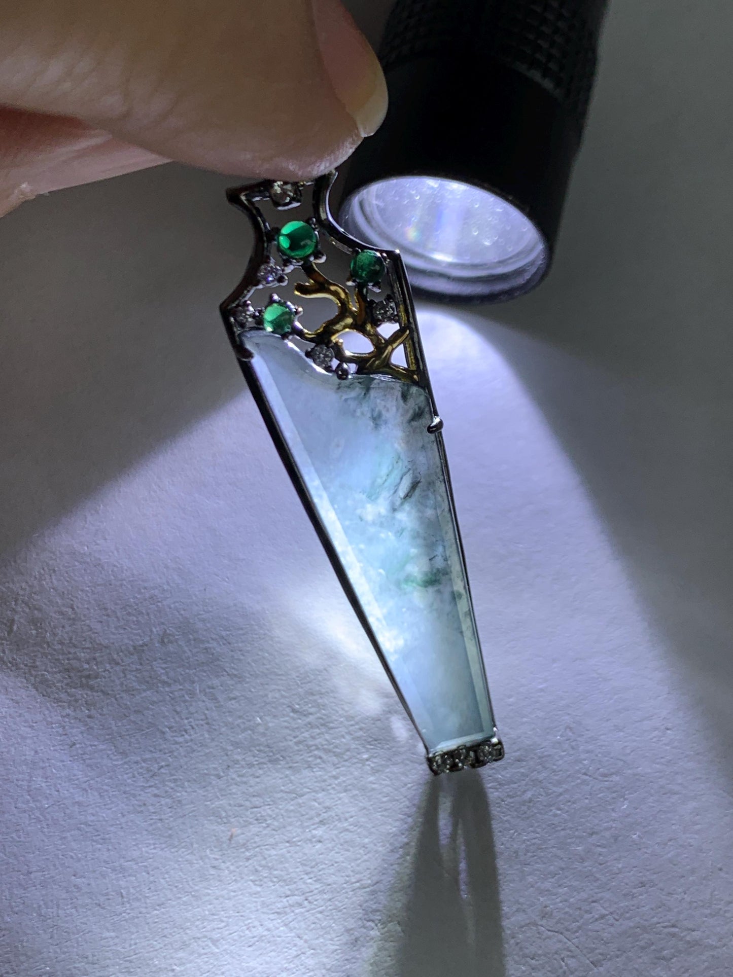 Certified Natural Grade A Guatemalan Icy Highly Translucent Wuji Jade Jadeite Wu Shi Pai Vase Pendant Sterling Silver 天然冰胶危乌鸡翡翠无事牌镶嵌花瓶吊坠 272