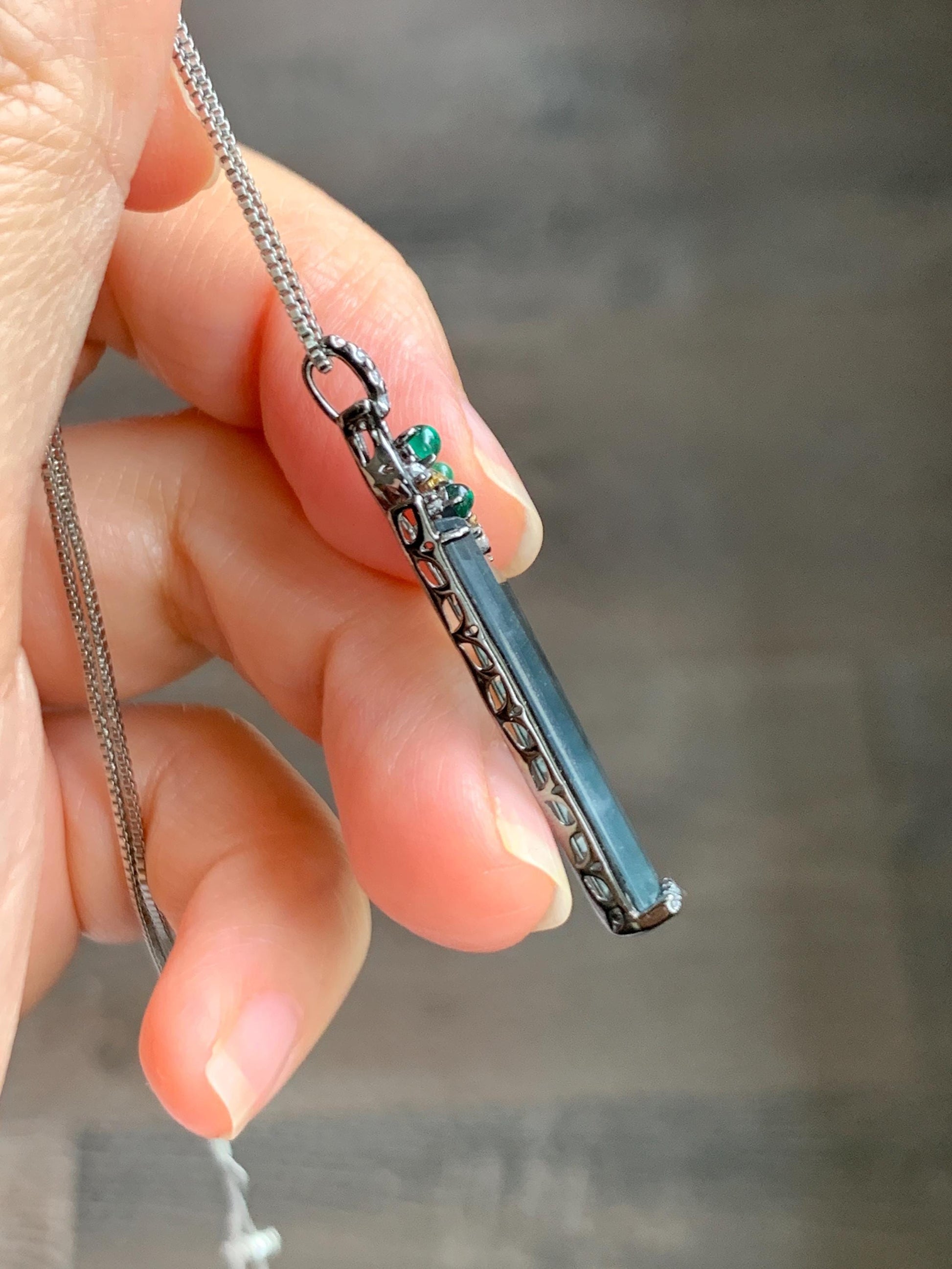 Certified Natural Grade A Guatemalan Icy Highly Translucent Wuji Jade Jadeite Wu Shi Pai Vase Pendant Sterling Silver 天然冰胶危乌鸡翡翠无事牌镶嵌花瓶吊坠 272