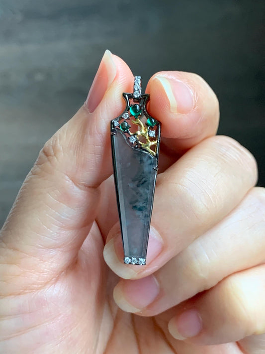 Certified Natural Grade A Guatemalan Icy Highly Translucent Wuji Jade Jadeite Wu Shi Pai Vase Pendant Sterling Silver 天然冰胶危乌鸡翡翠无事牌镶嵌花瓶吊坠 272