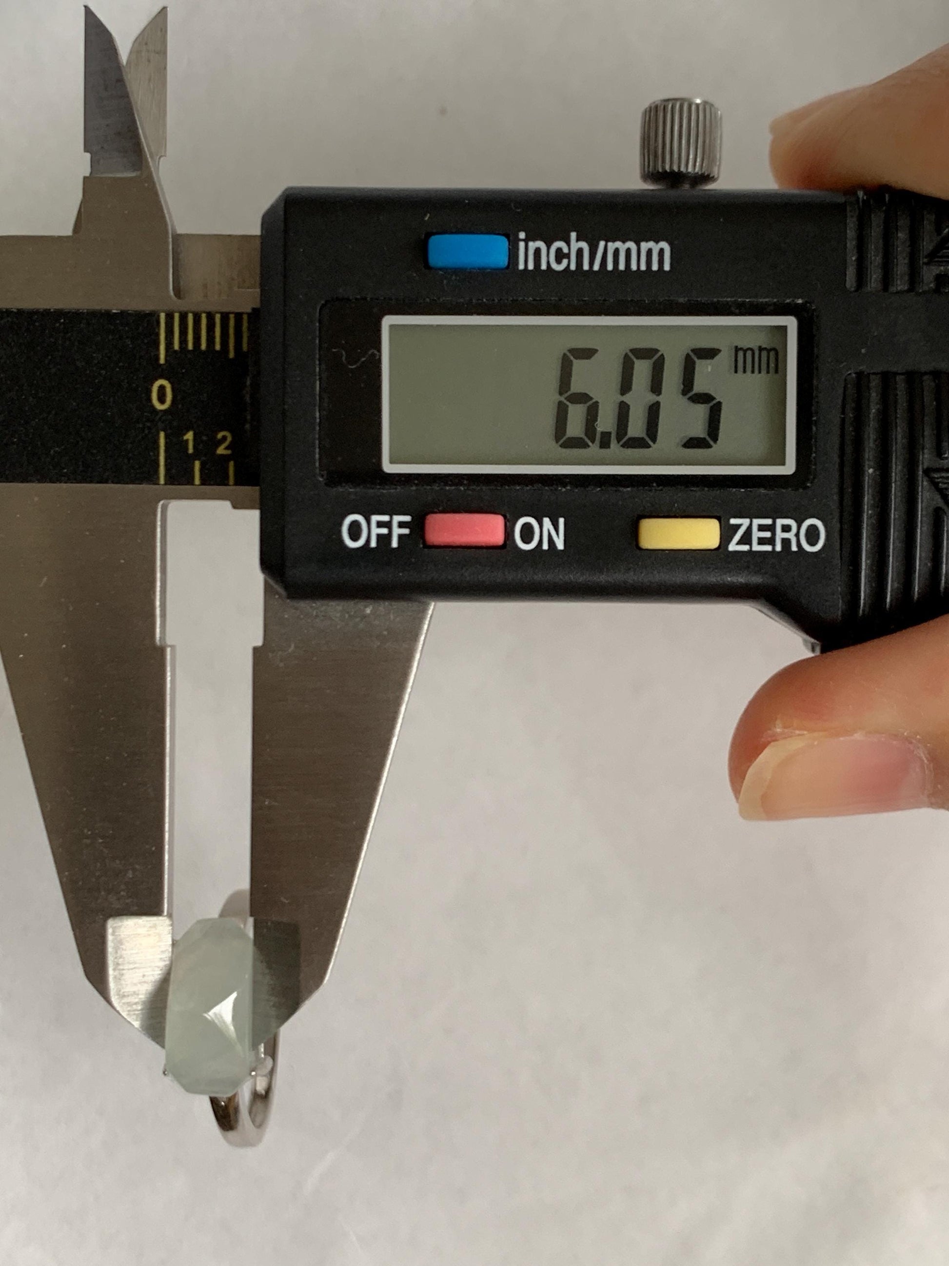 Natural Grade A Icy Translucent Gelatinous White Faceted Jade Jadeite Ring Sterling Silver Size 7 Adjustable 天然冰胶翡翠切割马鞍蛋面银镶戒指 QGA240