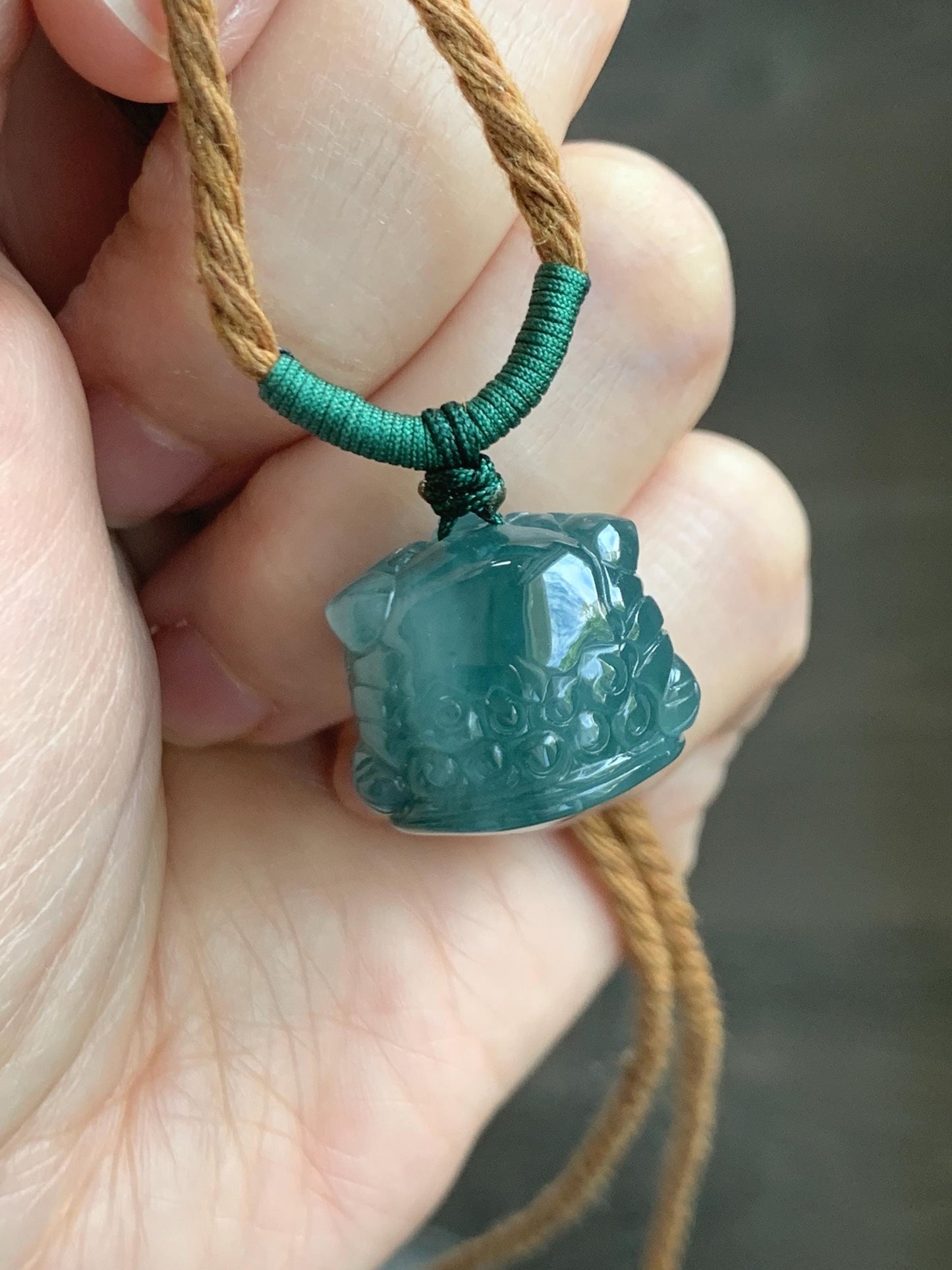Natural Grade A Guatemalan Icy Translucent Dark Teal Blue Jade Jadeite Dancing Lion Pendant Rope Necklace 26” 12g 天然冰危深蓝绿翡翠醒狮吊坠 XSH140A