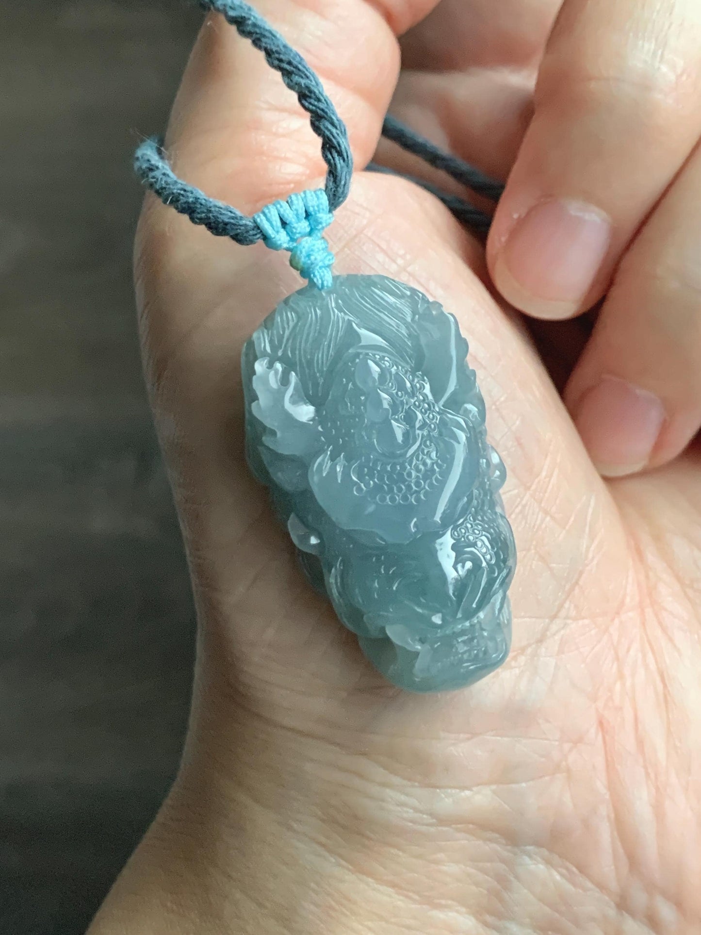 Natural Grade A Guatemalan Icy Translucent Light Dusty Blue Jade Jadeite Carved Dragon Pendant Rope Necklace 26" 18g 天然冰危蓝翡翠精工龙头吾道吊坠 WLL440L