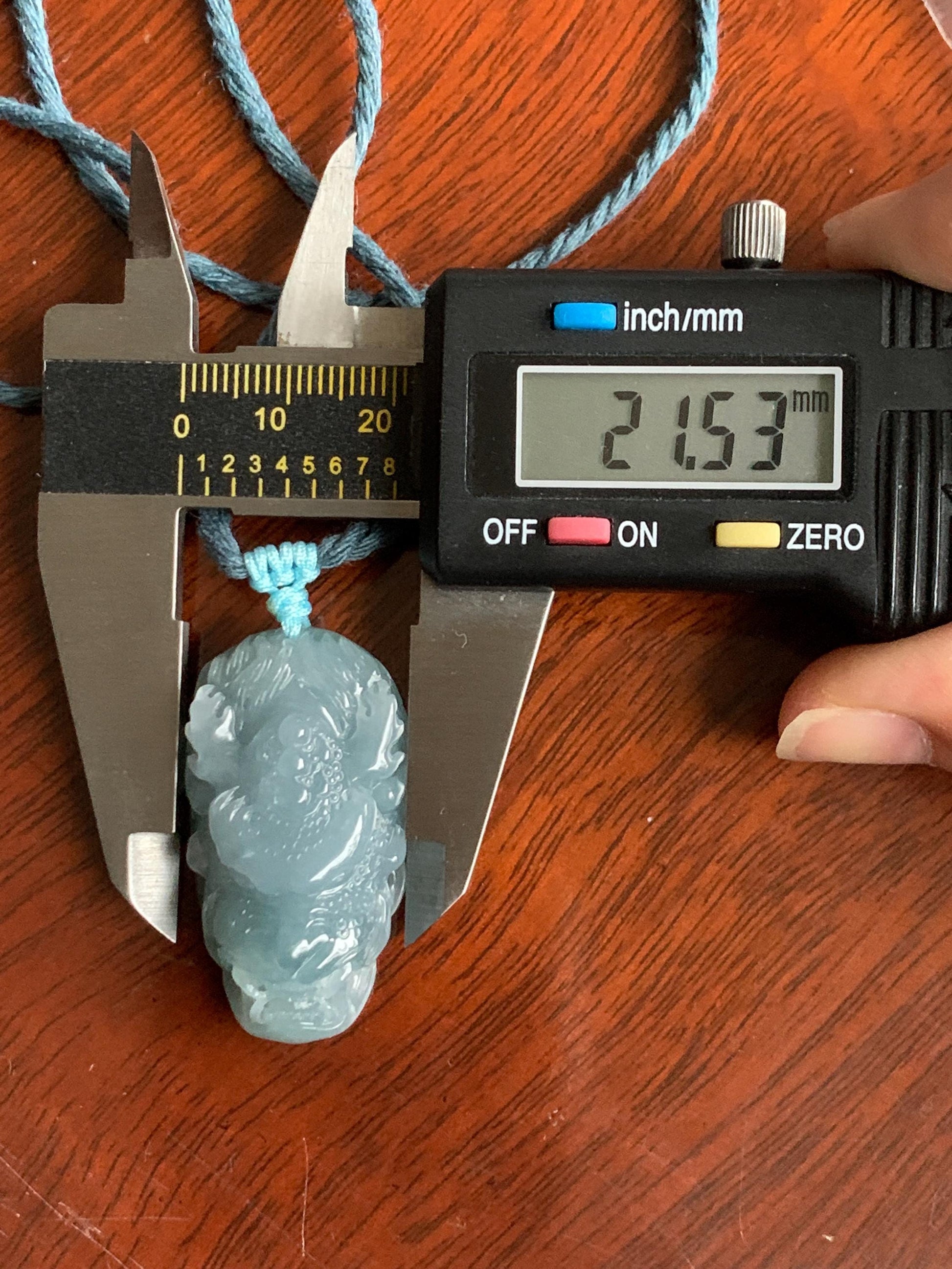 Natural Grade A Guatemalan Icy Translucent Light Dusty Blue Jade Jadeite Carved Dragon Pendant Rope Necklace 26" 18g 天然冰危蓝翡翠精工龙头吾道吊坠 WLL440L