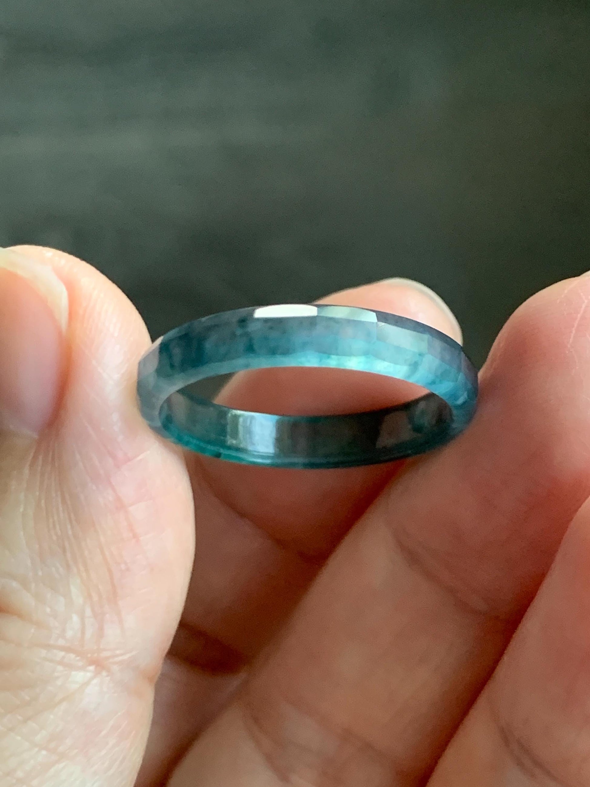 Natural Grade A Guatemalan Icy Highly Translucent Aegean Blue Jade Jadeite Faceted Band Ring Size 9 US 天然冰危牛仔蓝起光翡翠切割面戒圈 QGM220A