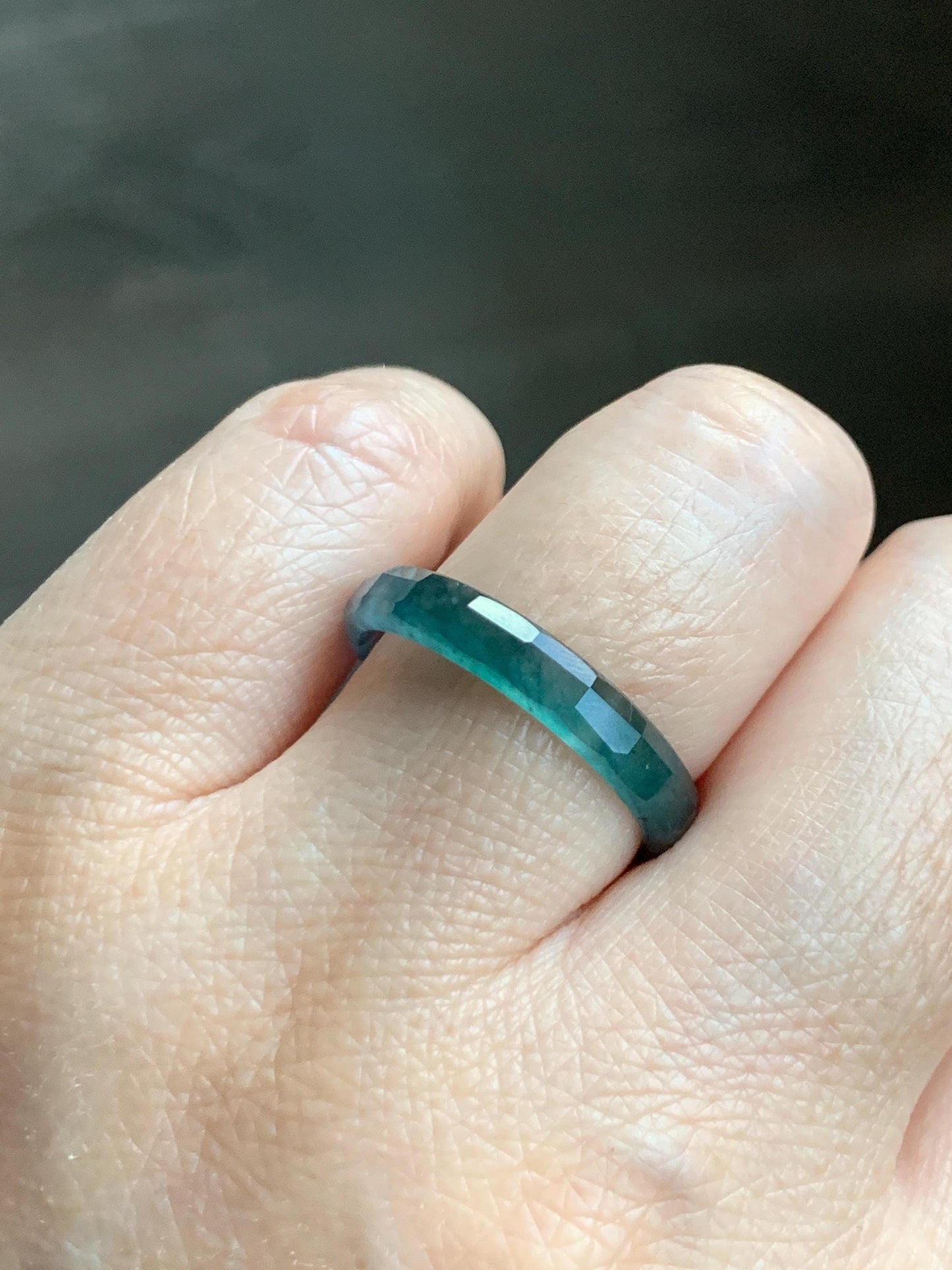 Natural Grade A Guatemalan Icy Highly Translucent Aegean Blue Jade Jadeite Faceted Band Ring Size 9 US 天然冰危牛仔蓝起光翡翠切割面戒圈 QGM220A