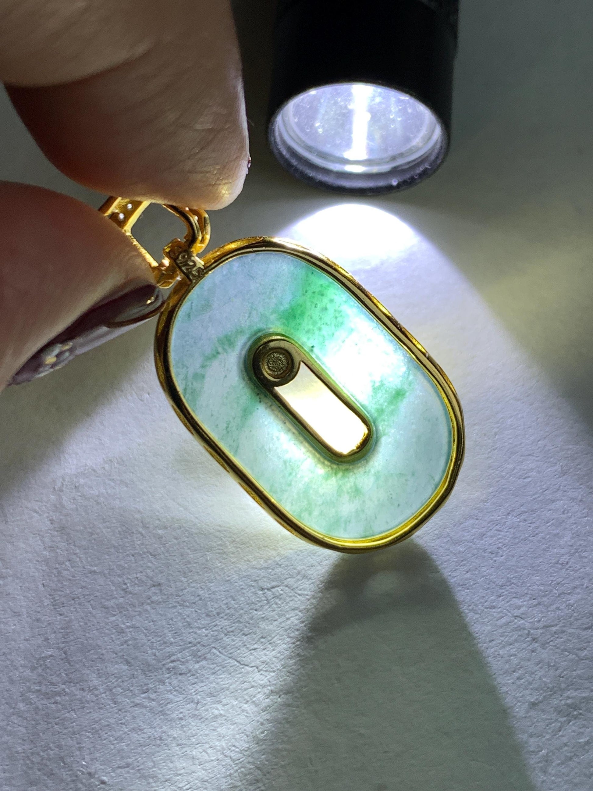 Natural Grade A Guatemalan Icy Highly Translucent Green Marbled Jade Jadeite Oval Donut Pendant Sterling Silver 2g 天然高冰危飘花翡翠椭圆平安扣镶嵌吊坠 TYK165