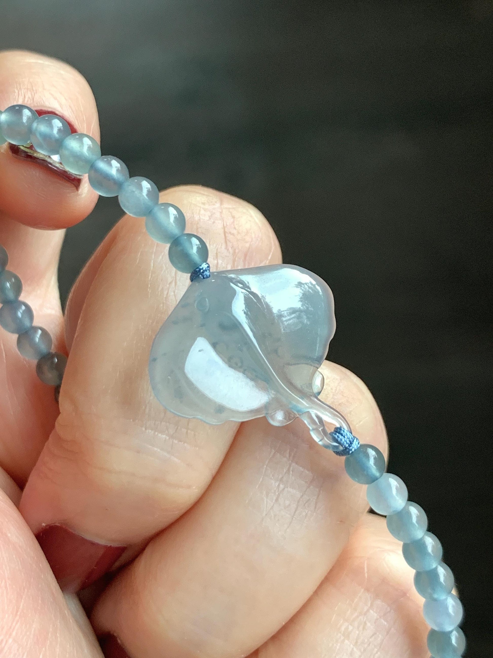 Natural Grade A Guatemalan Icy Highly Translucent Pastel Dusty Blue Jade Jadeite Carved Stingray Beaded Bracelet 7” 3g 天然冰胶淡蓝翡翠珠魟鱼手串 SRC230