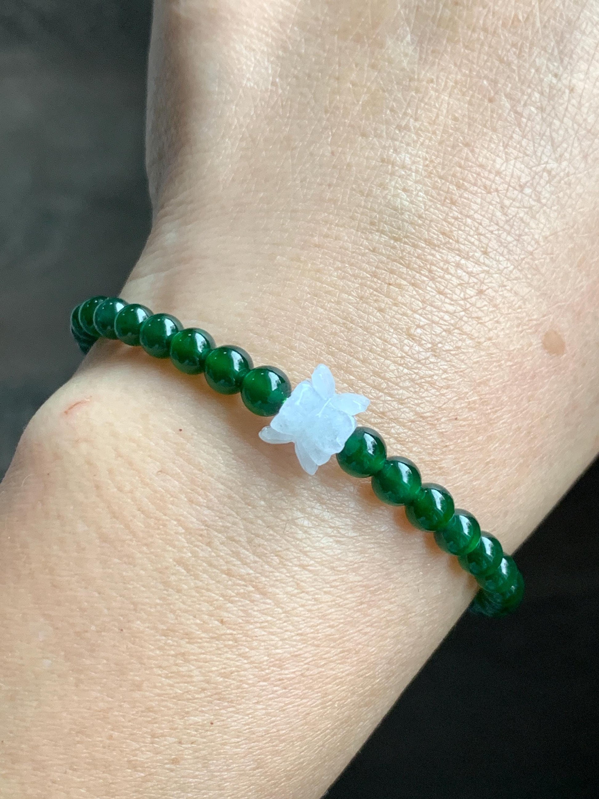 Natural Grade A Guatemalan Icy Translucent Vibrant Green Jade Jadeite White Joint Lotus Flowers Beaded Bracelet 6.75” 天然冰危绿翡翠圆珠白冰手串并蒂莲手串 BLL